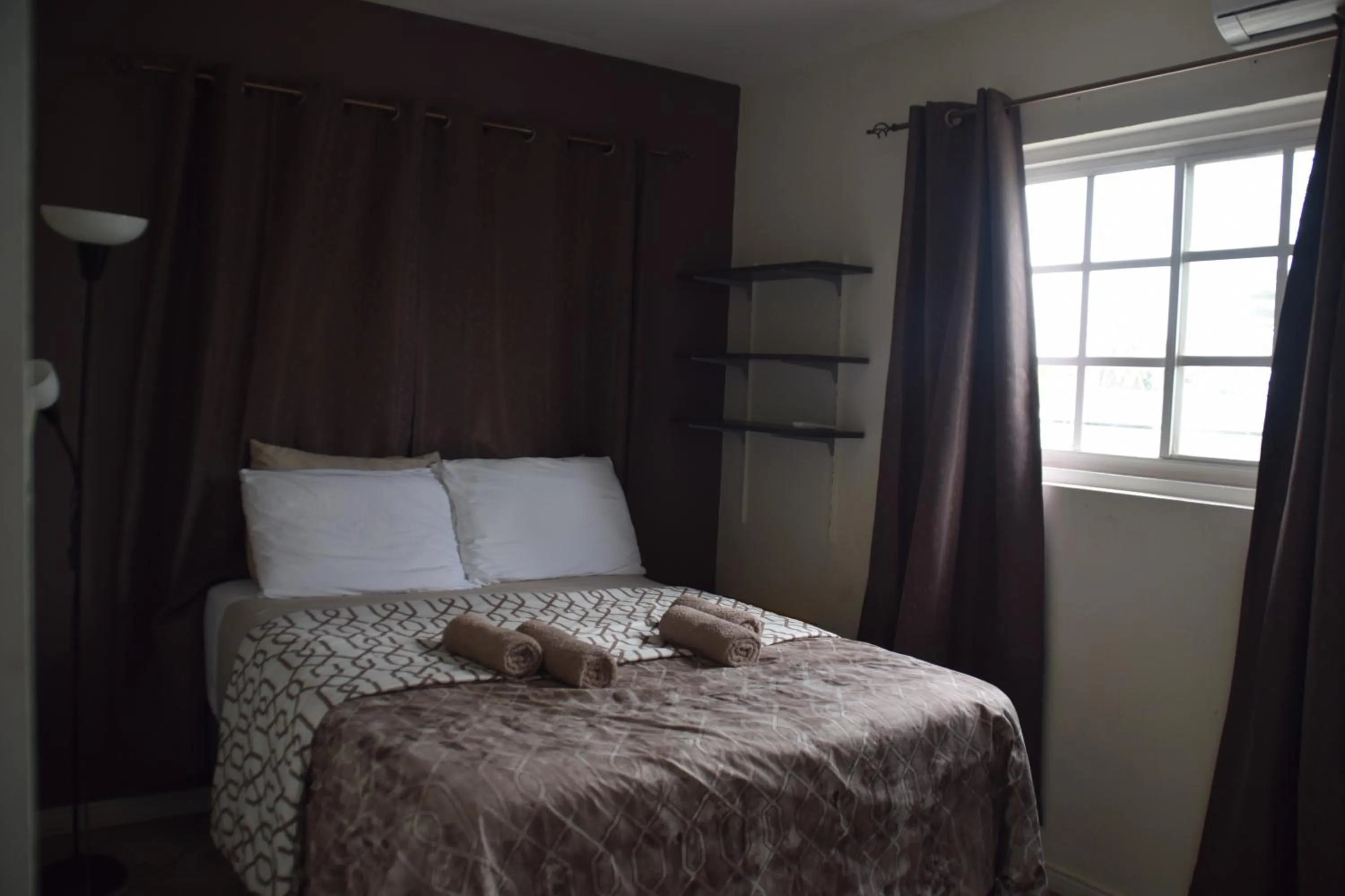 Bedroom, Bed in La Felicidad Aruba