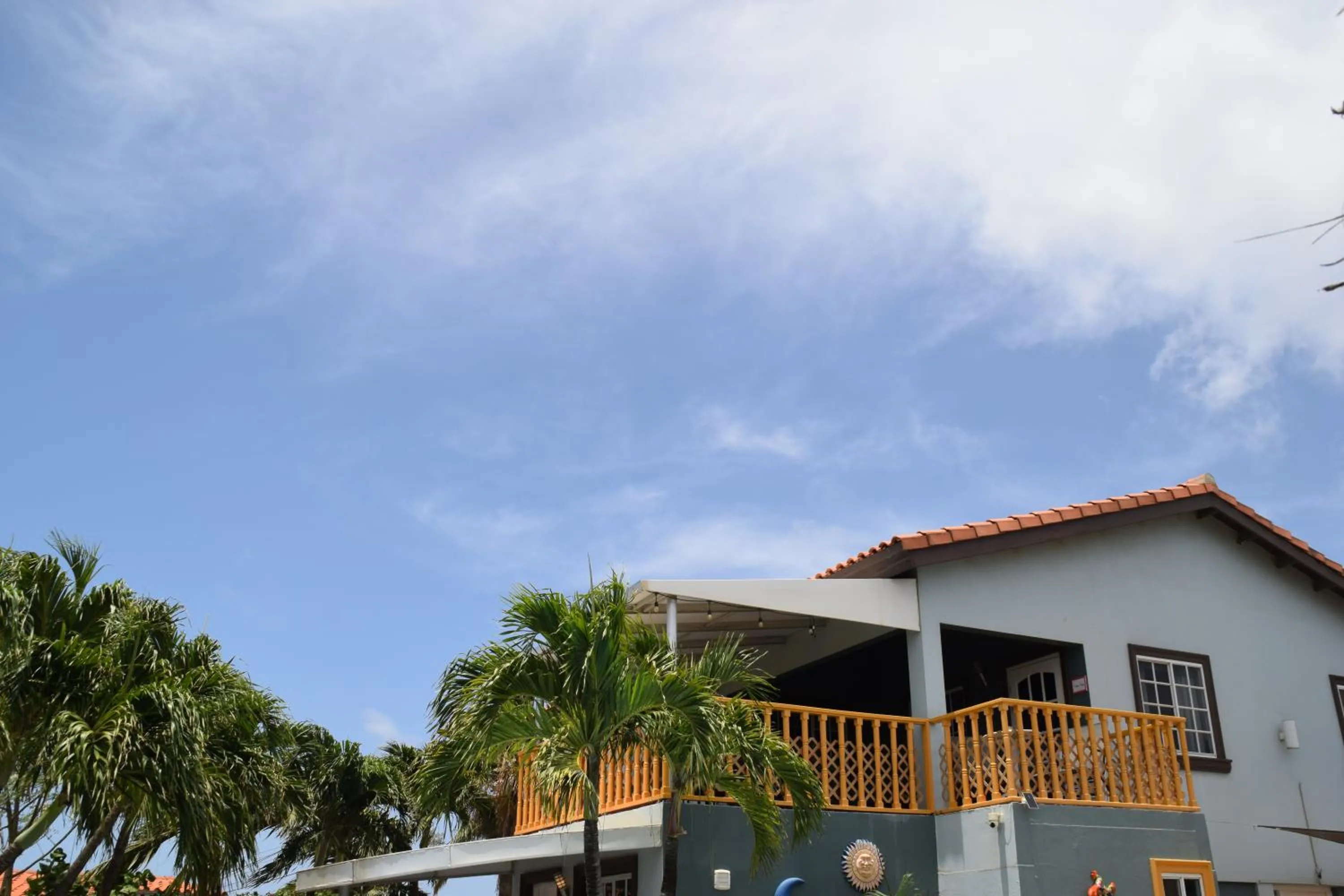 Property building in La Felicidad Aruba