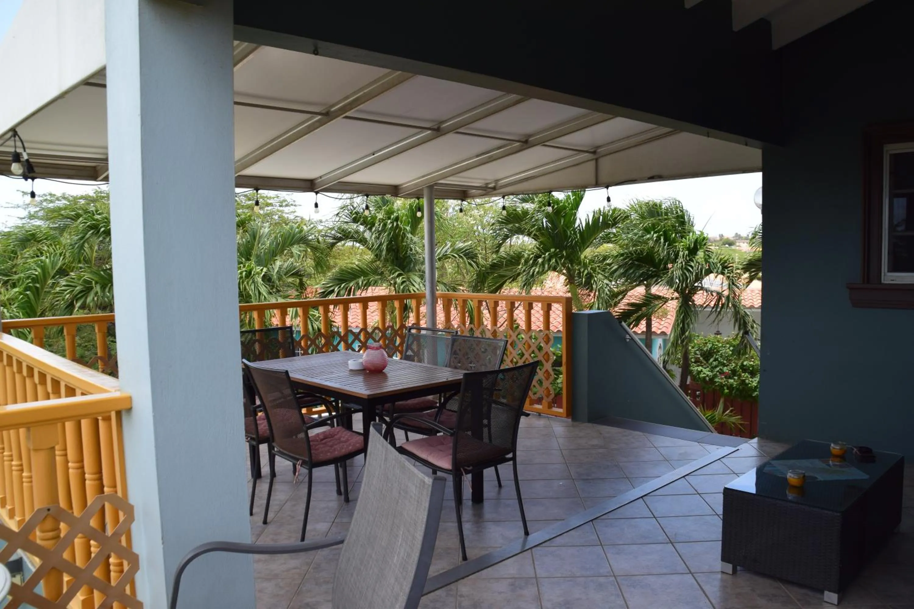 Balcony/Terrace in La Felicidad Aruba