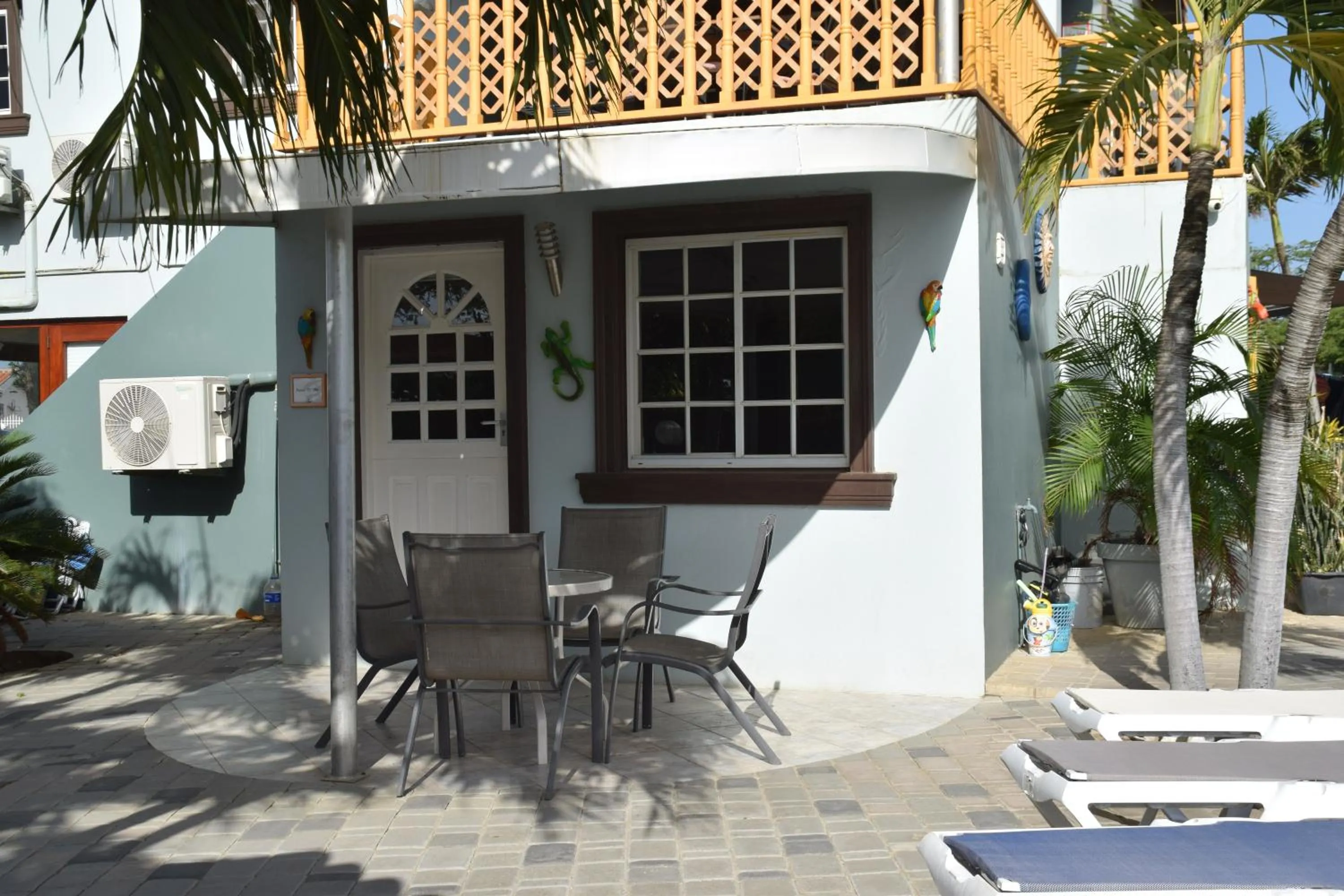 Patio in La Felicidad Aruba