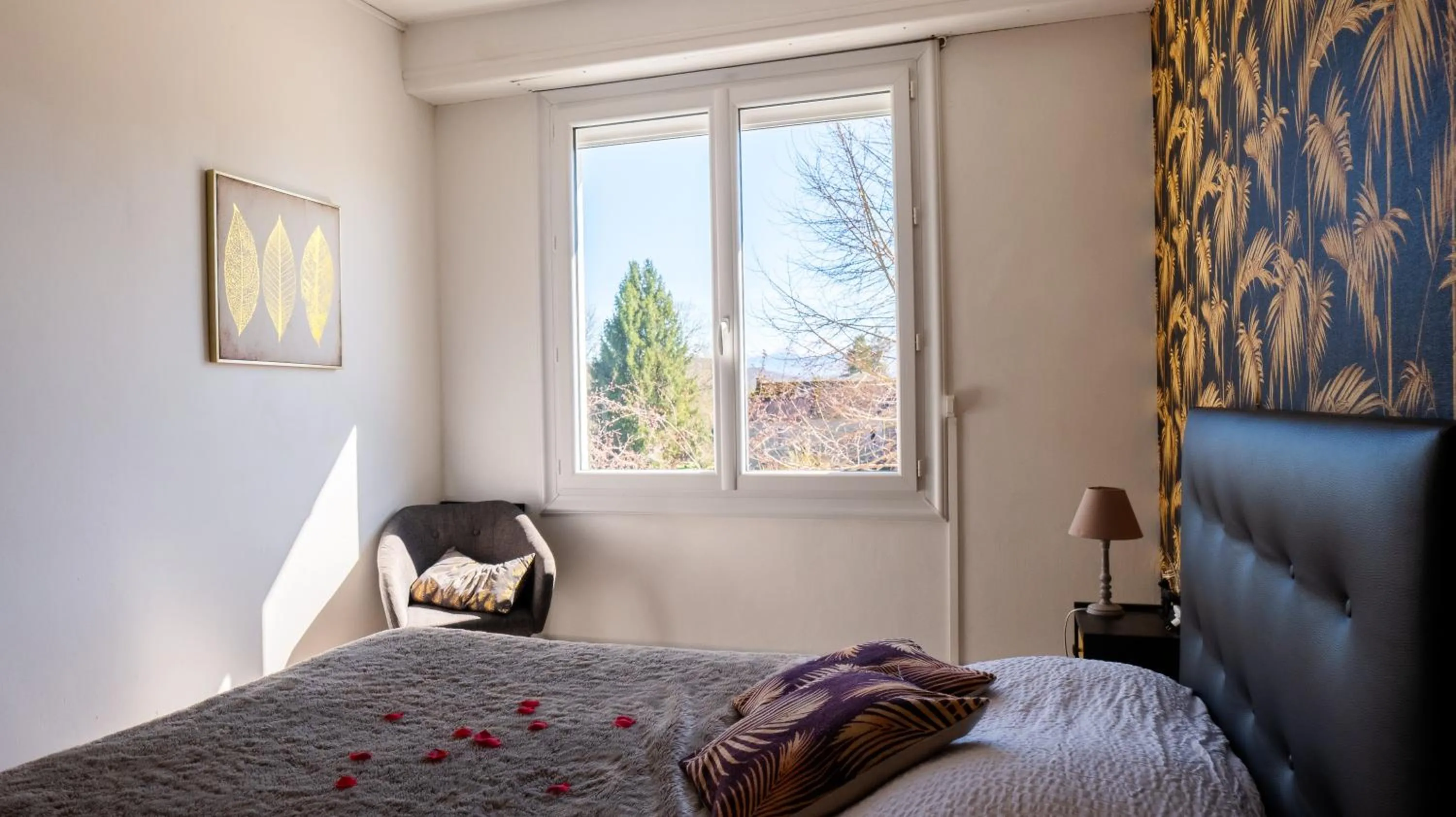 Bed in LA MAISON DE BARLEST - LOURDES