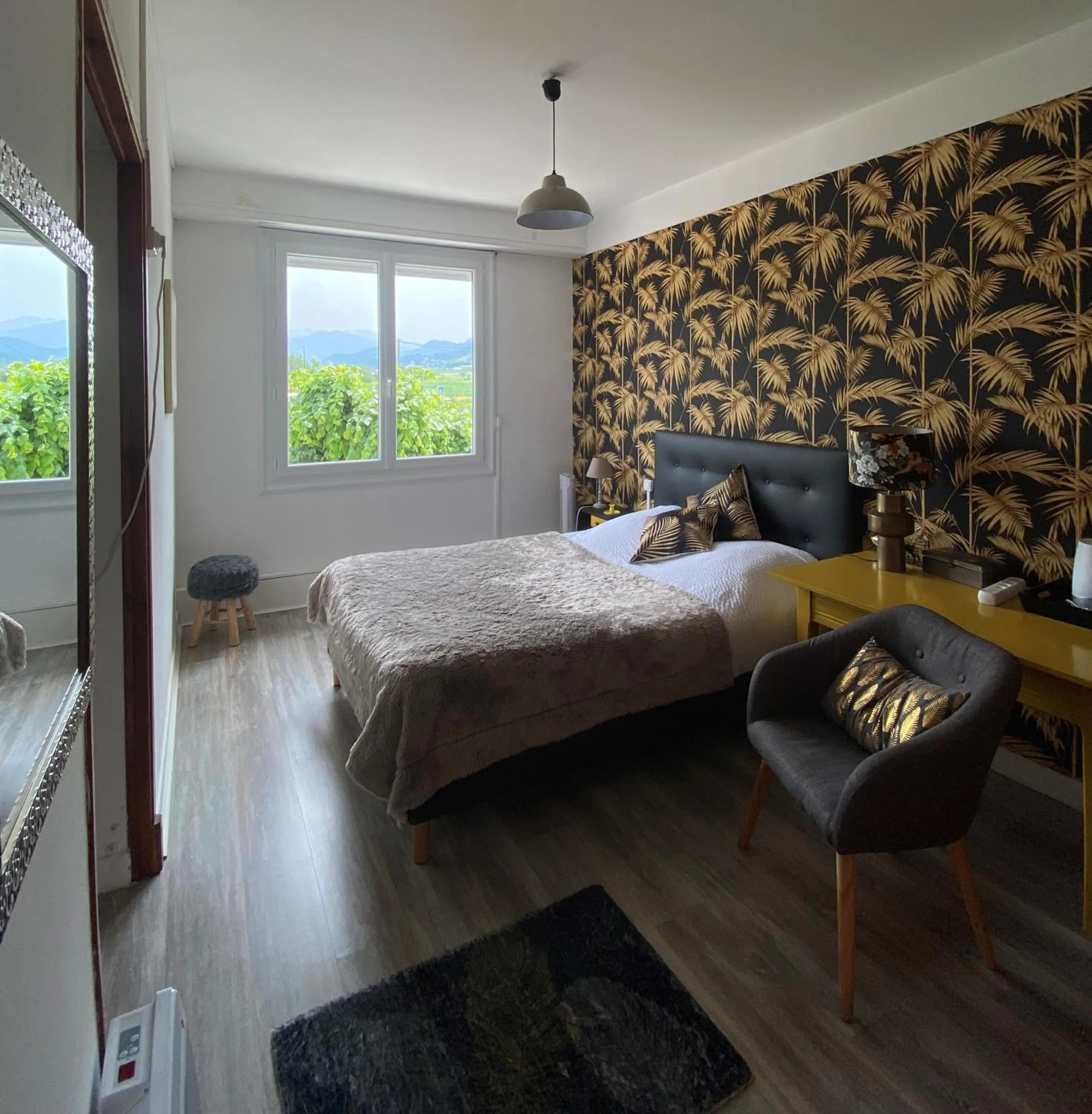 Bed in LA MAISON DE BARLEST - LOURDES