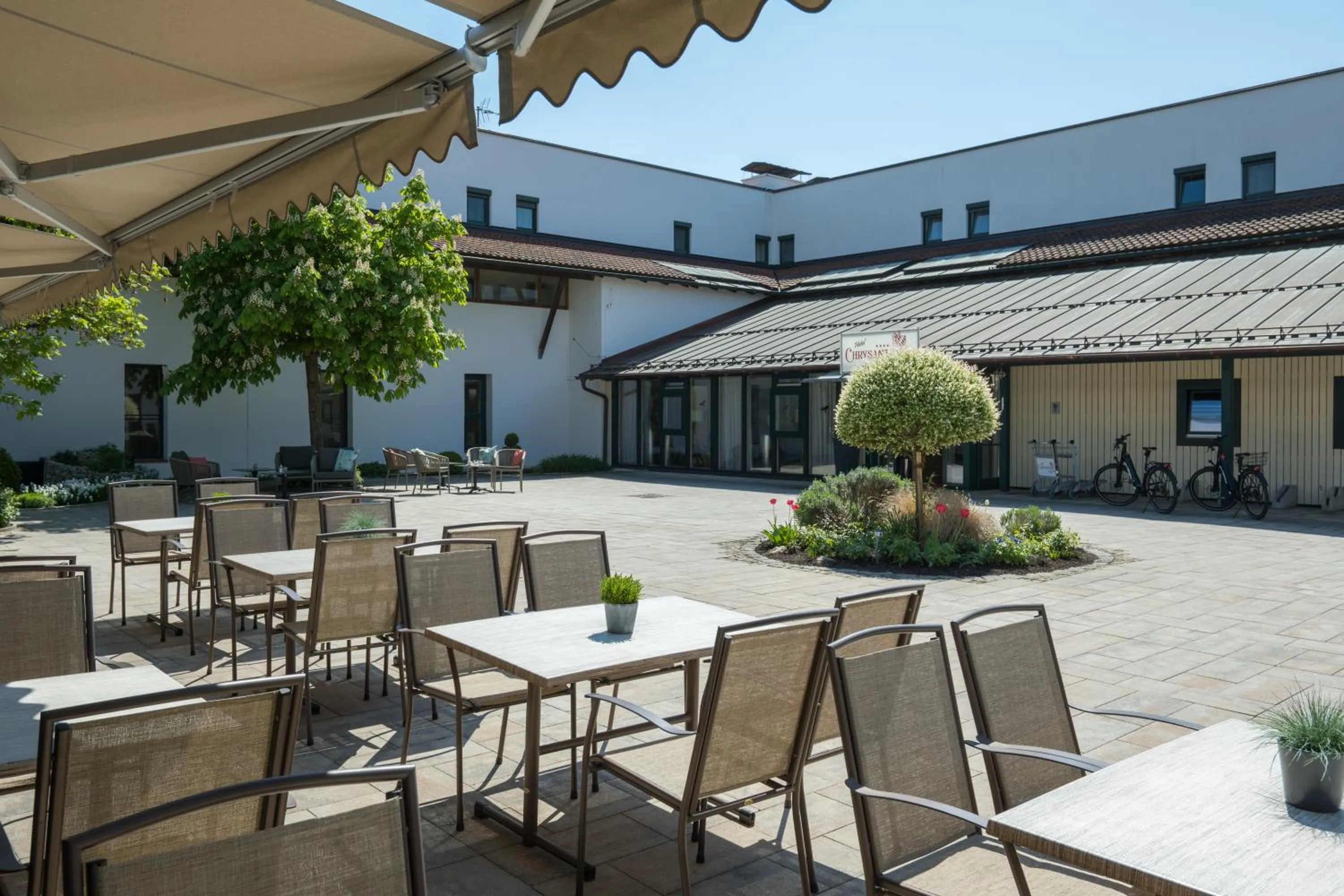 Patio in Hotel Chrysantihof