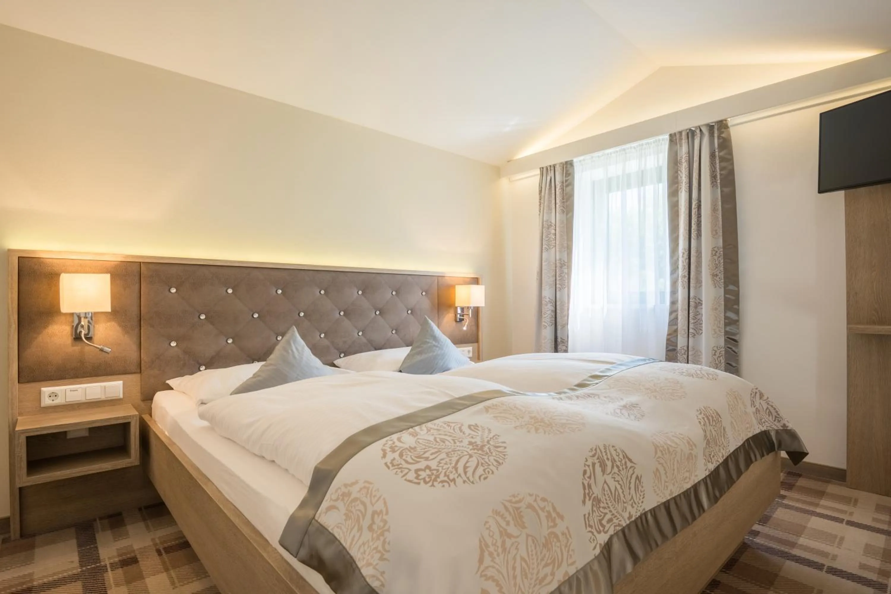 Photo of the whole room, Bed in Hotel Chrysantihof