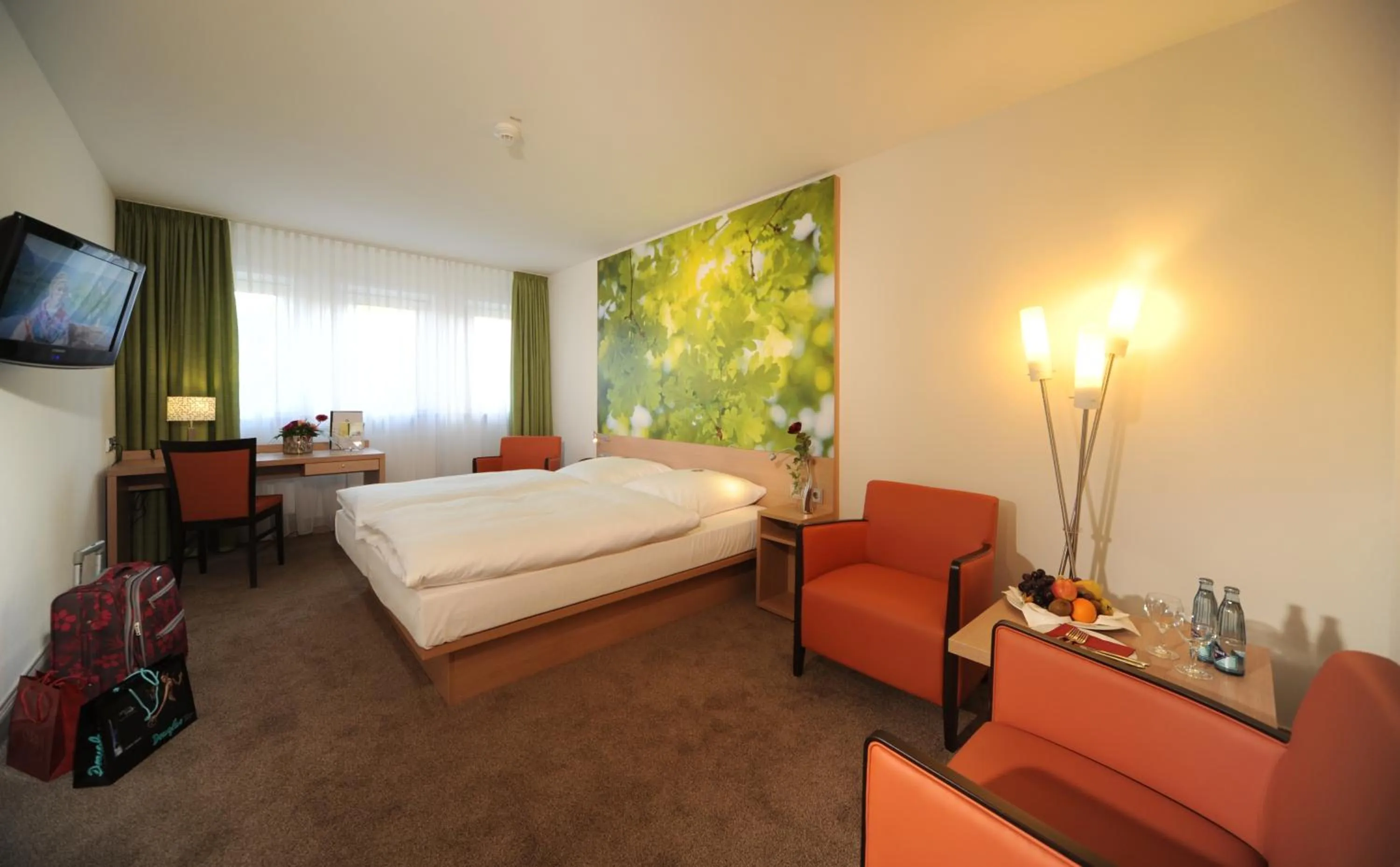 Photo of the whole room, Bed in Hotel Ratskeller