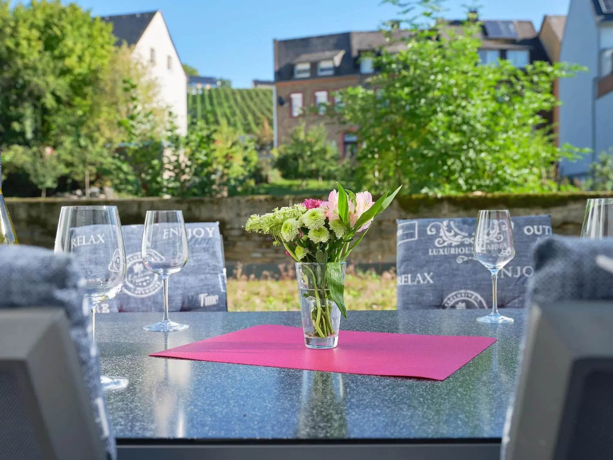 NEU Mont Royal Suiten 2 bis 4 Personen NEU Mont Royal Suiten 2 bis 4 Personen