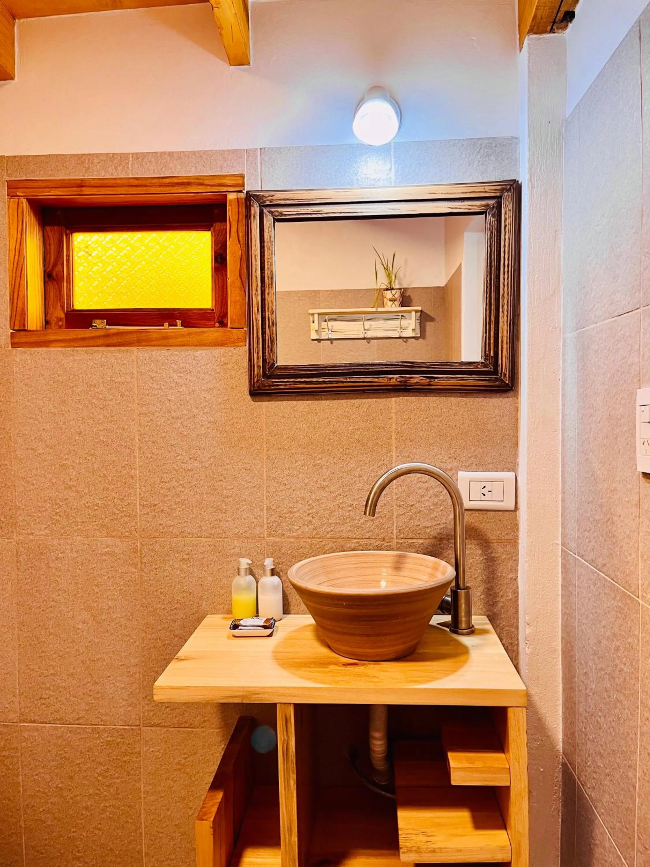 Bathroom in Hospedaje Flores del Sur