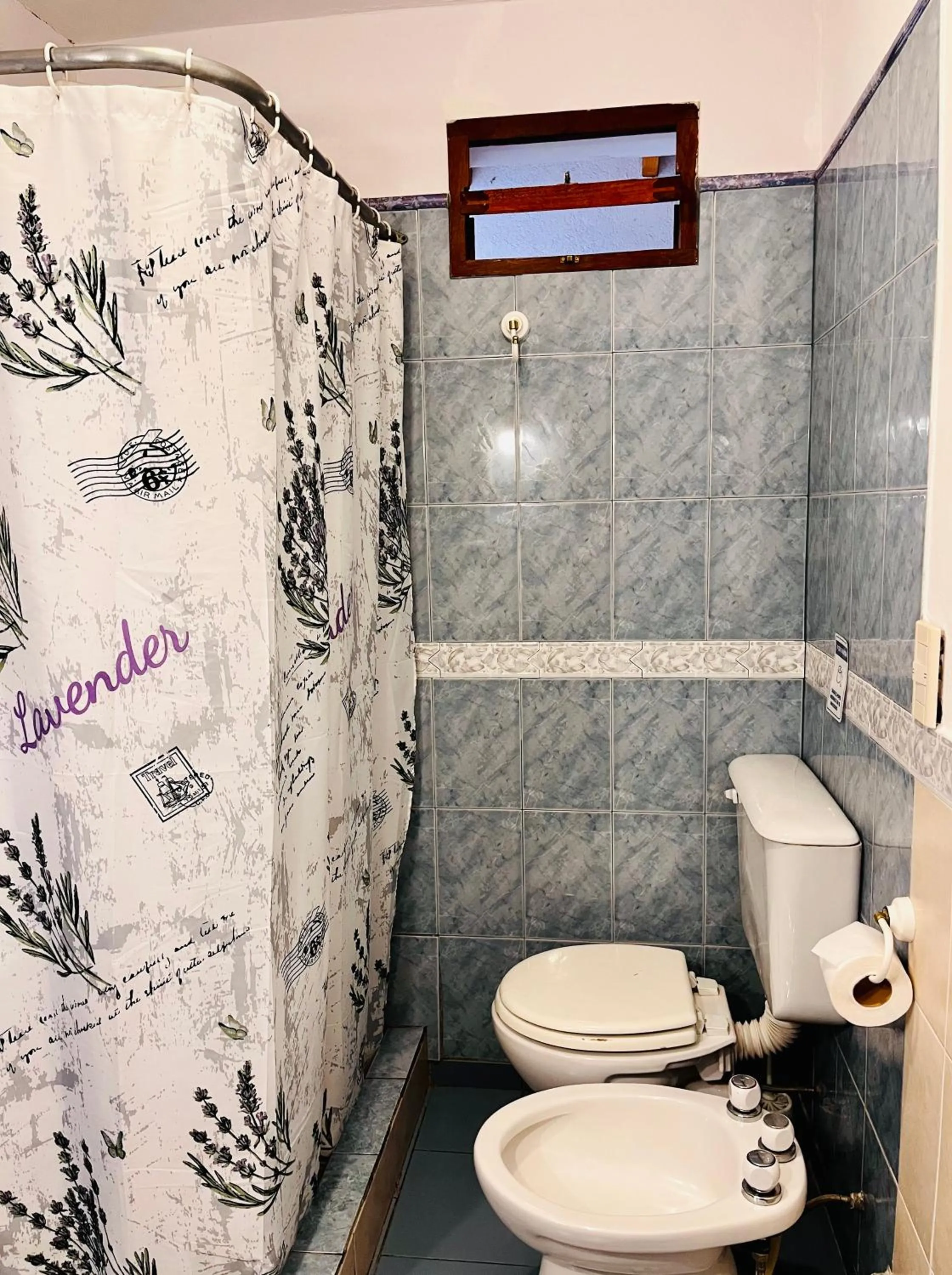 Shower in Hospedaje Flores del Sur