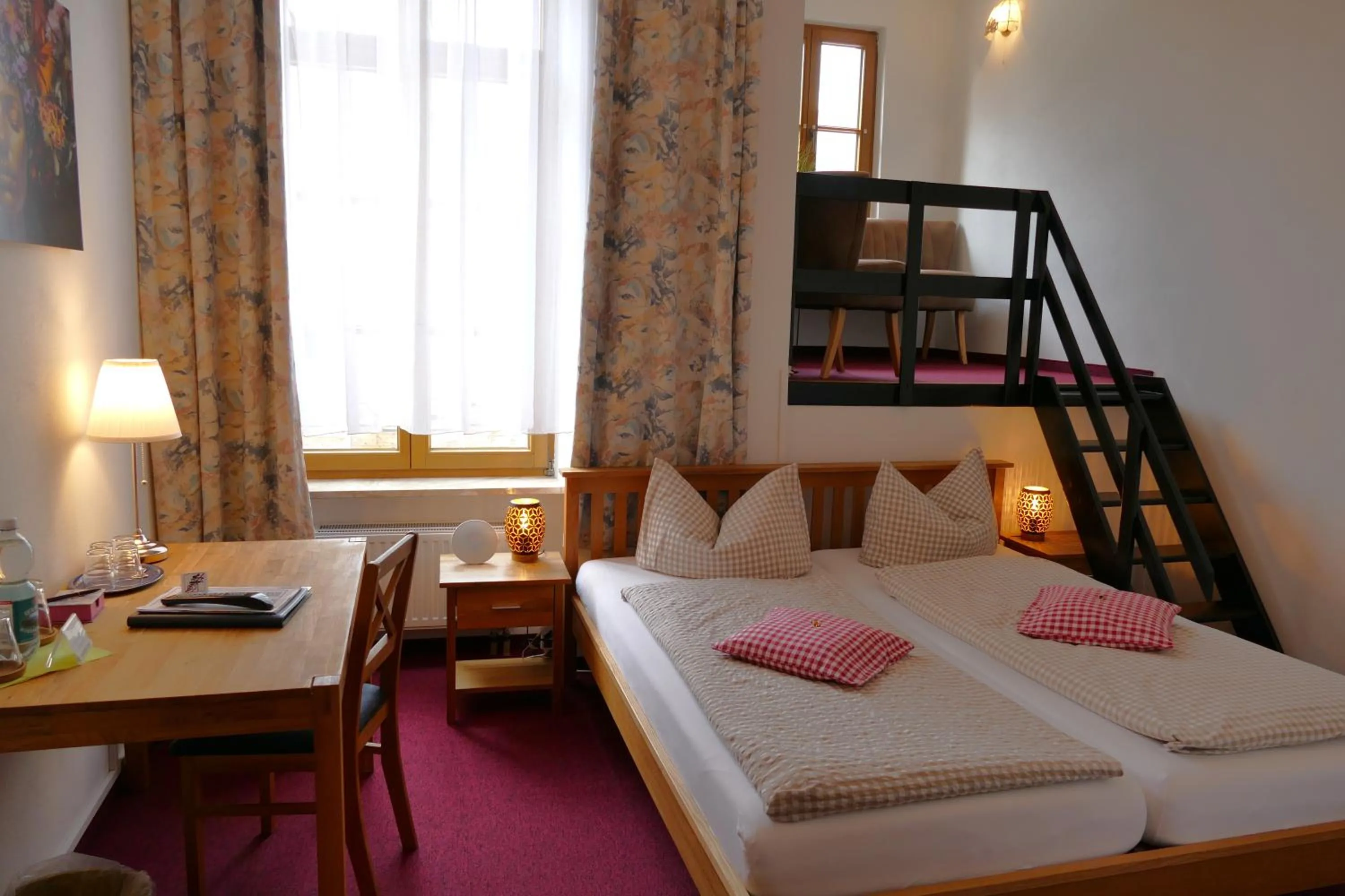 Photo of the whole room, Bed in Hotel Meridian