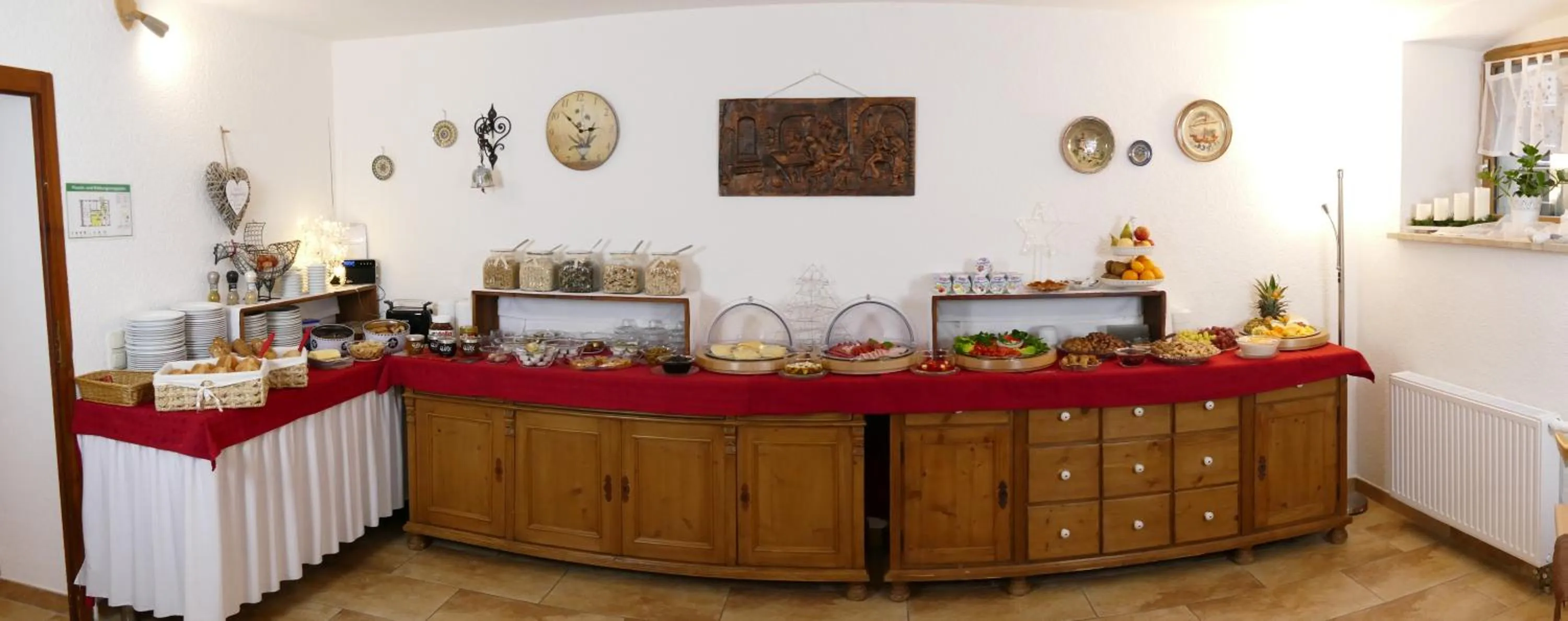 Dining area in Hotel Meridian