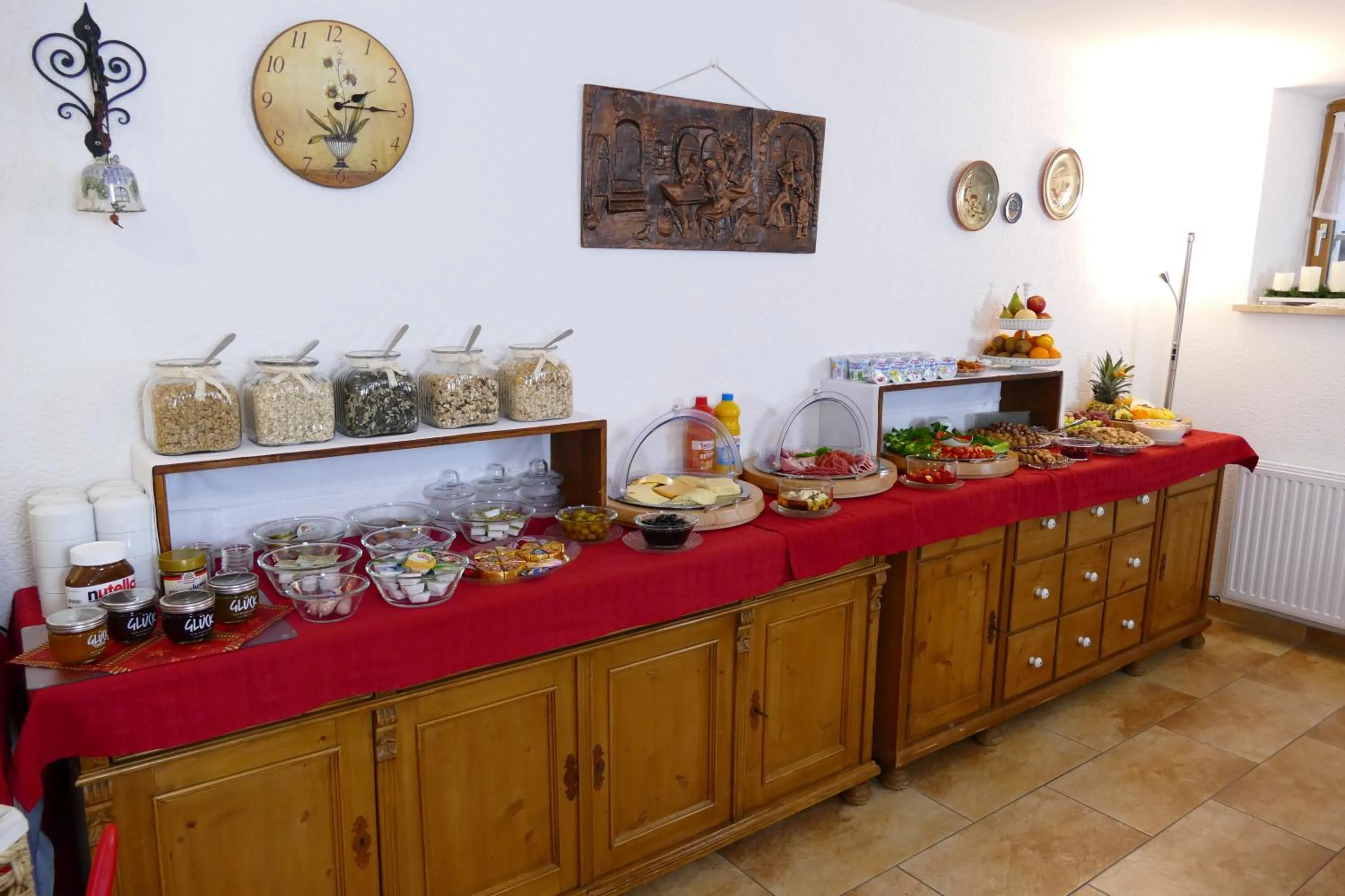 Buffet breakfast in Hotel Meridian