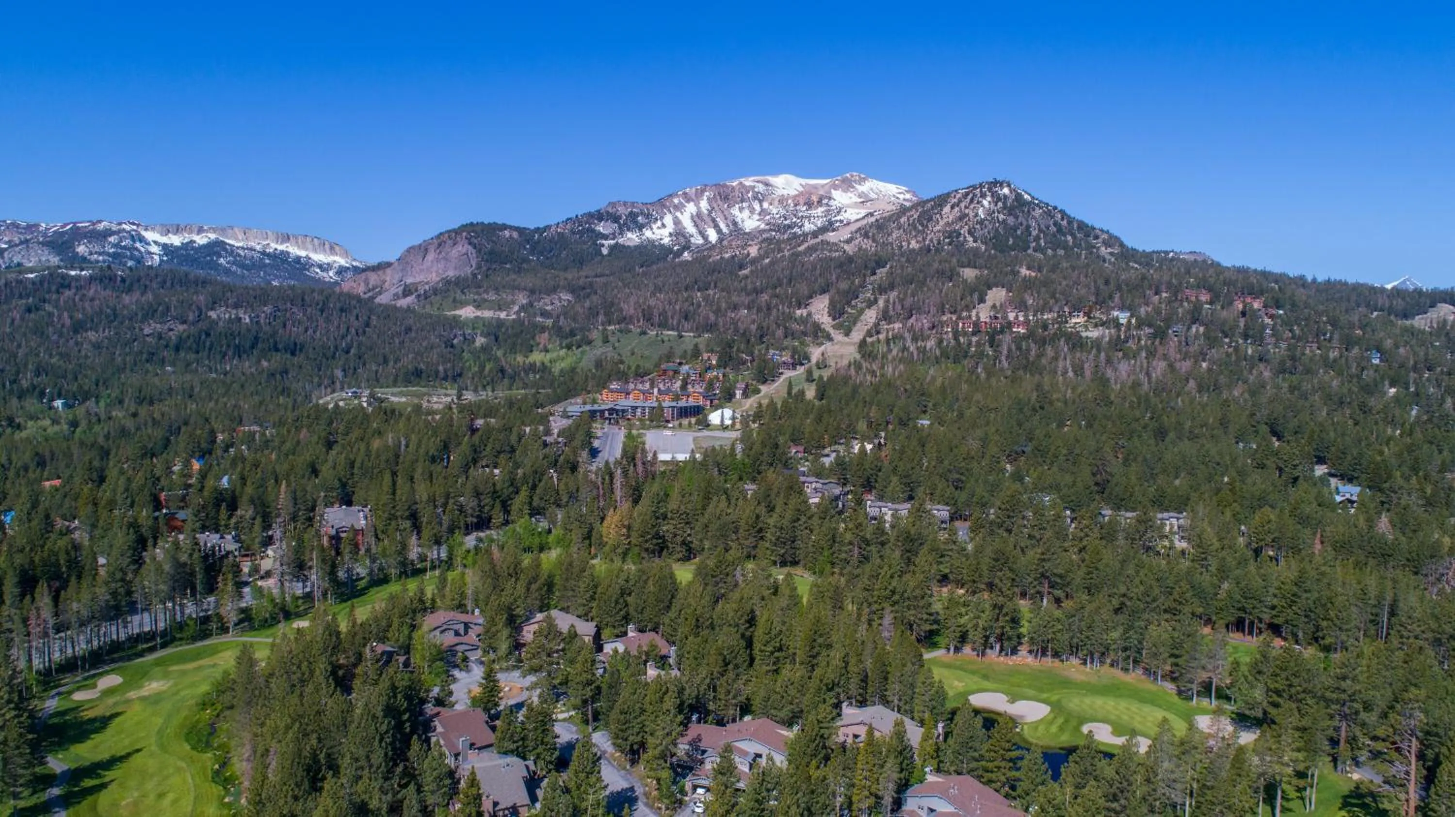 Bird's eye view in Mammoth Golf Properties By 101 Great Escapes