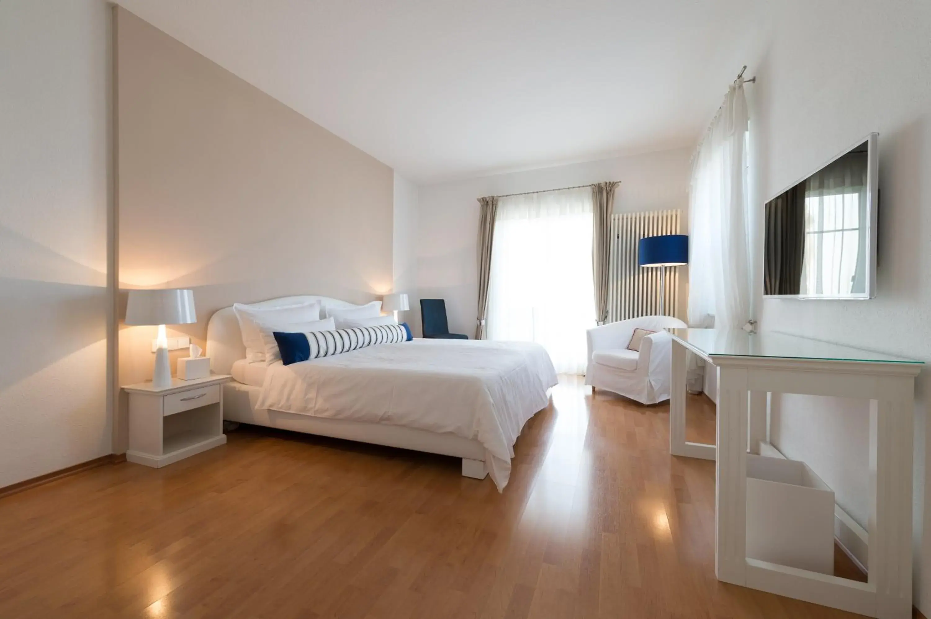 Double Room with Lake View in Hotel Villa Seeschau - Adults only Double Room with Lake View in Hotel Villa Seeschau - Adults only