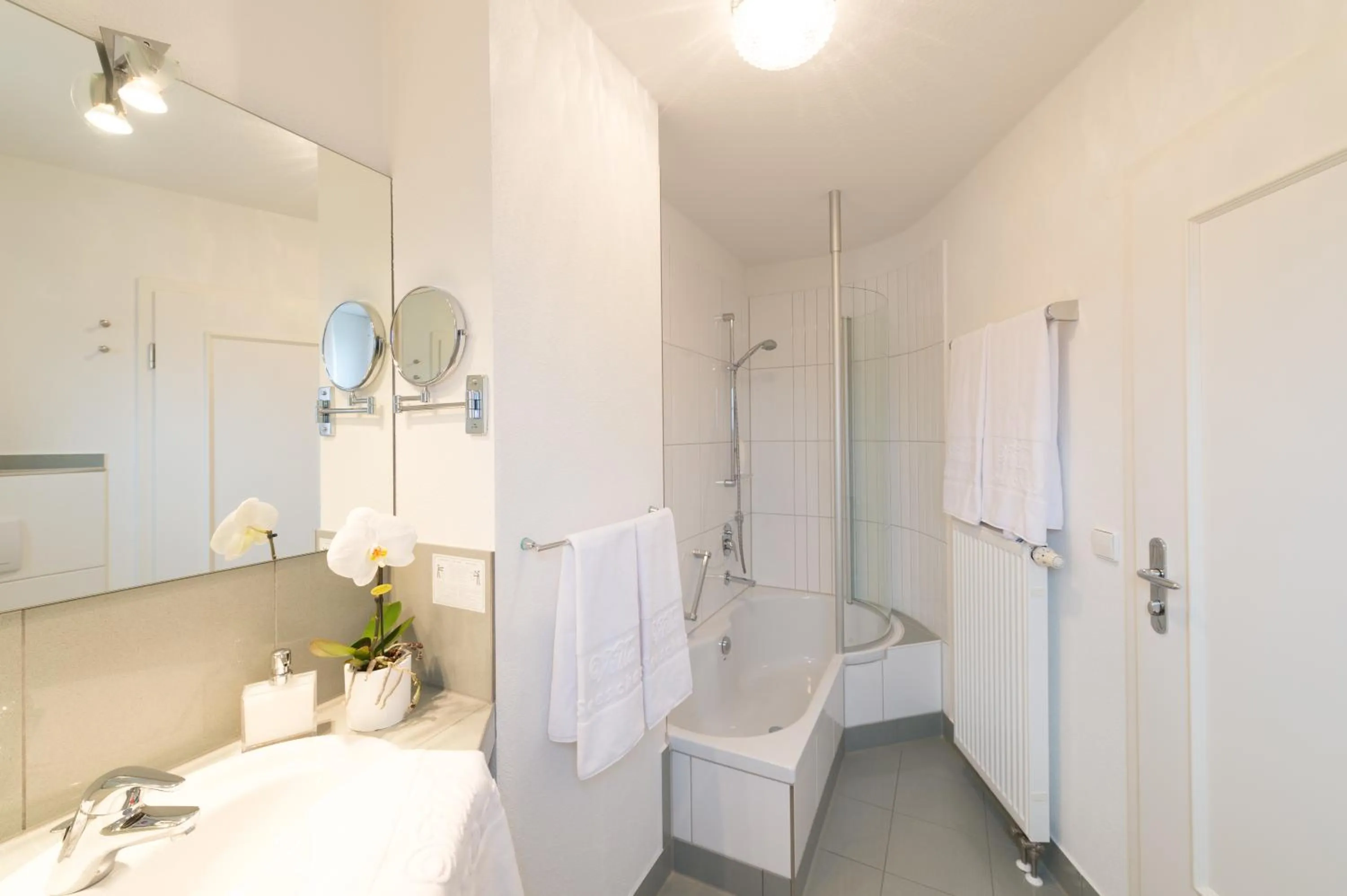 Bathroom in Hotel Villa Seeschau - Adults only