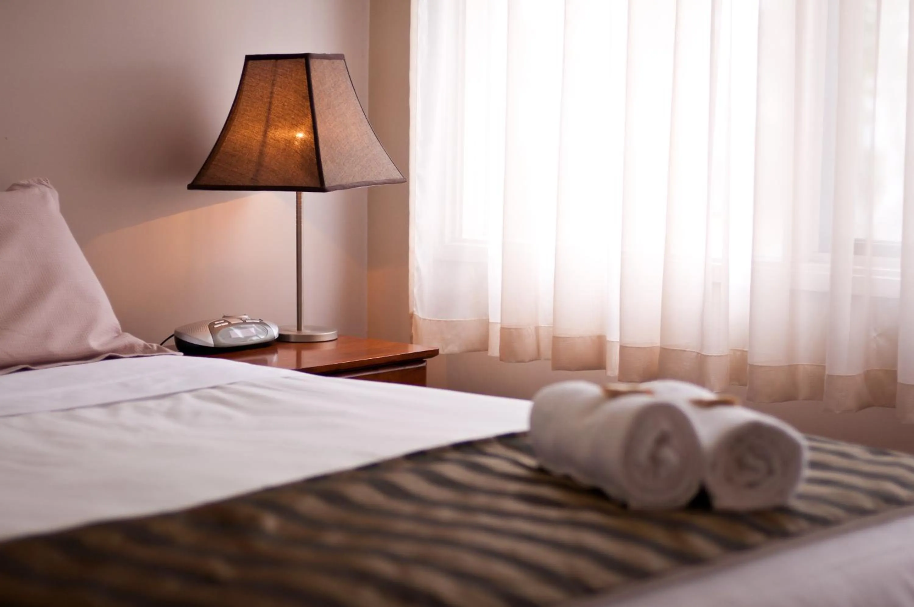 Bed in National Hotel Complex Bendigo