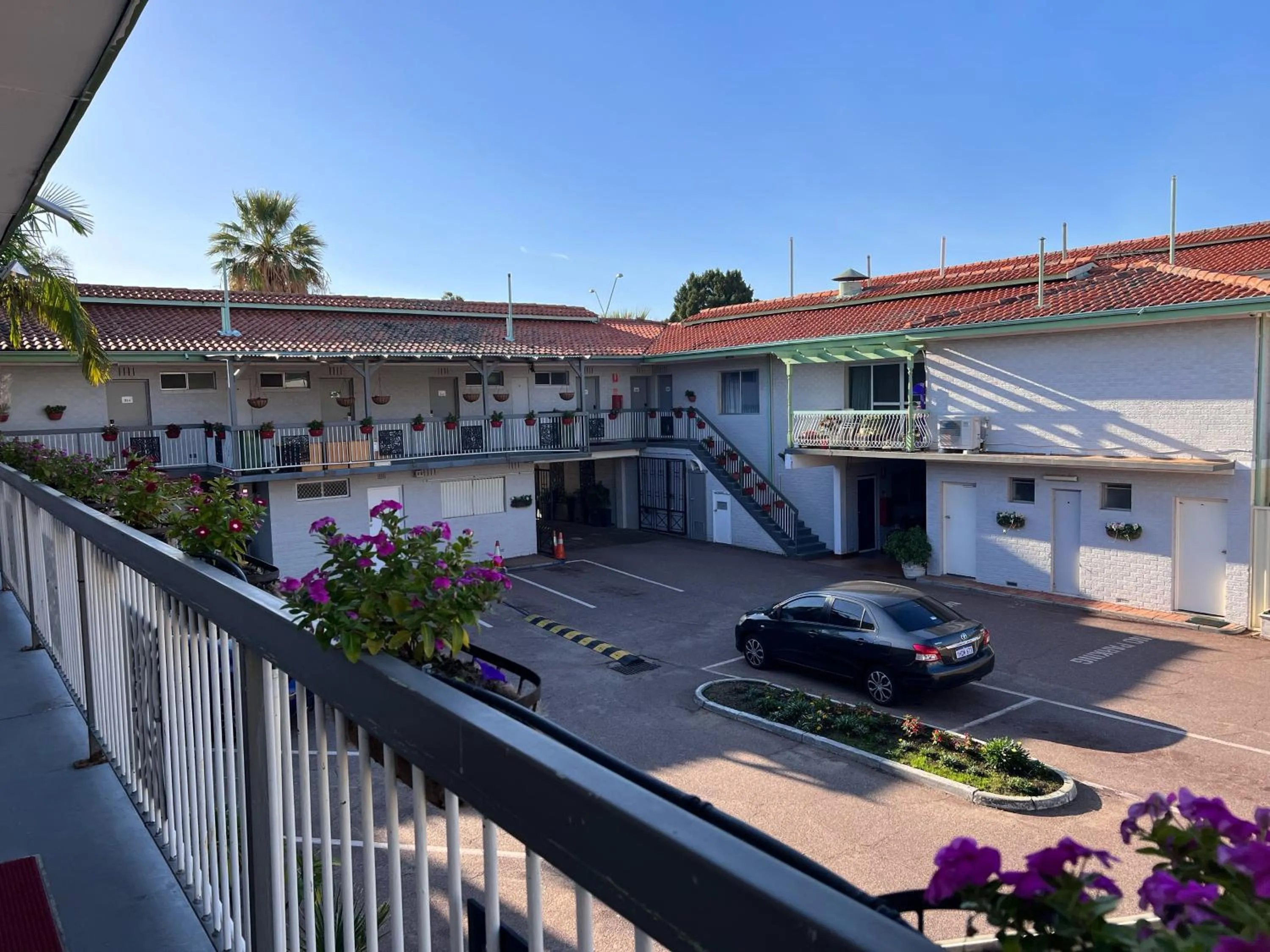 Property building in Econo Lodge Rivervale