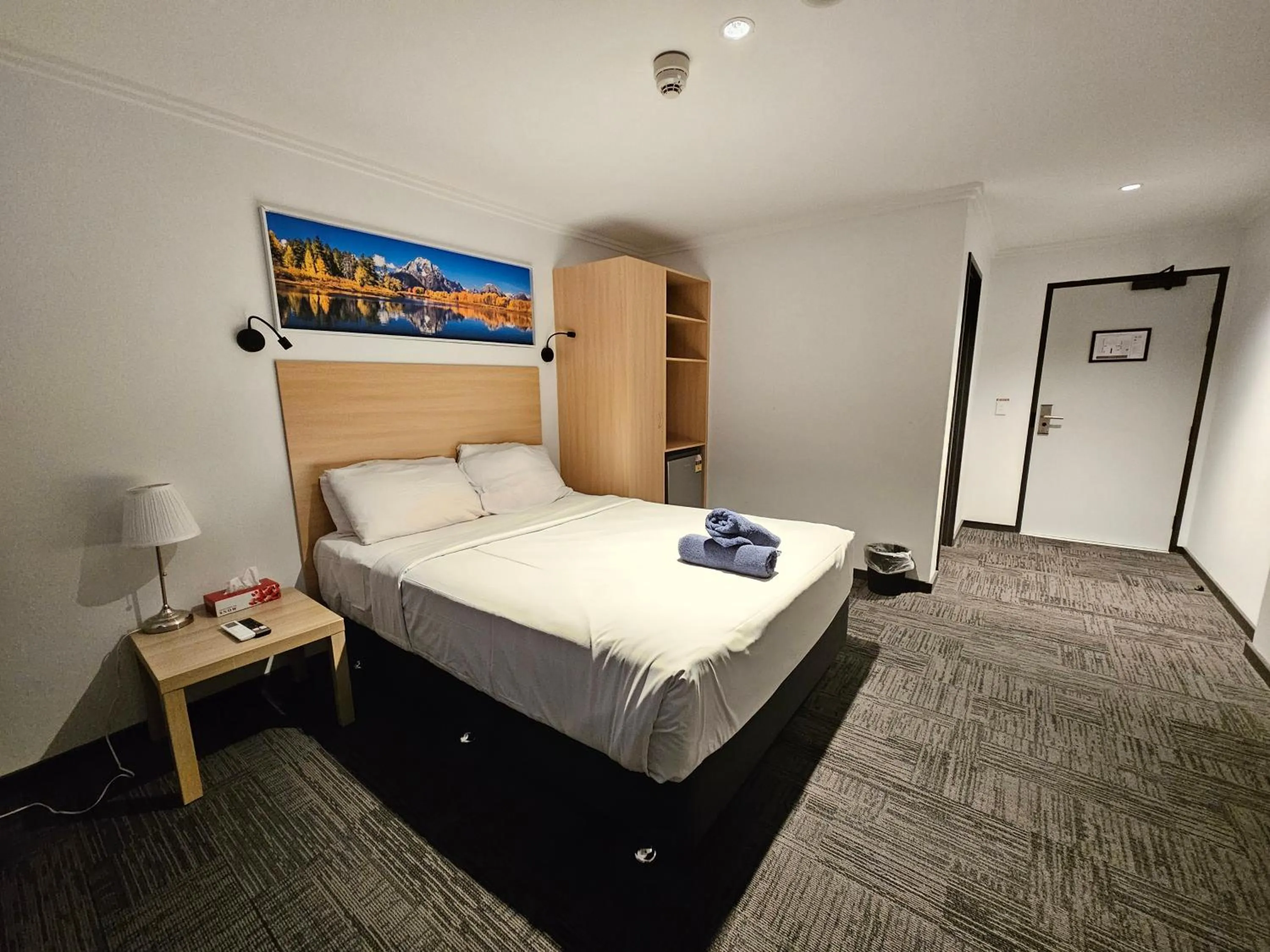 Bed in Econo Lodge Rivervale