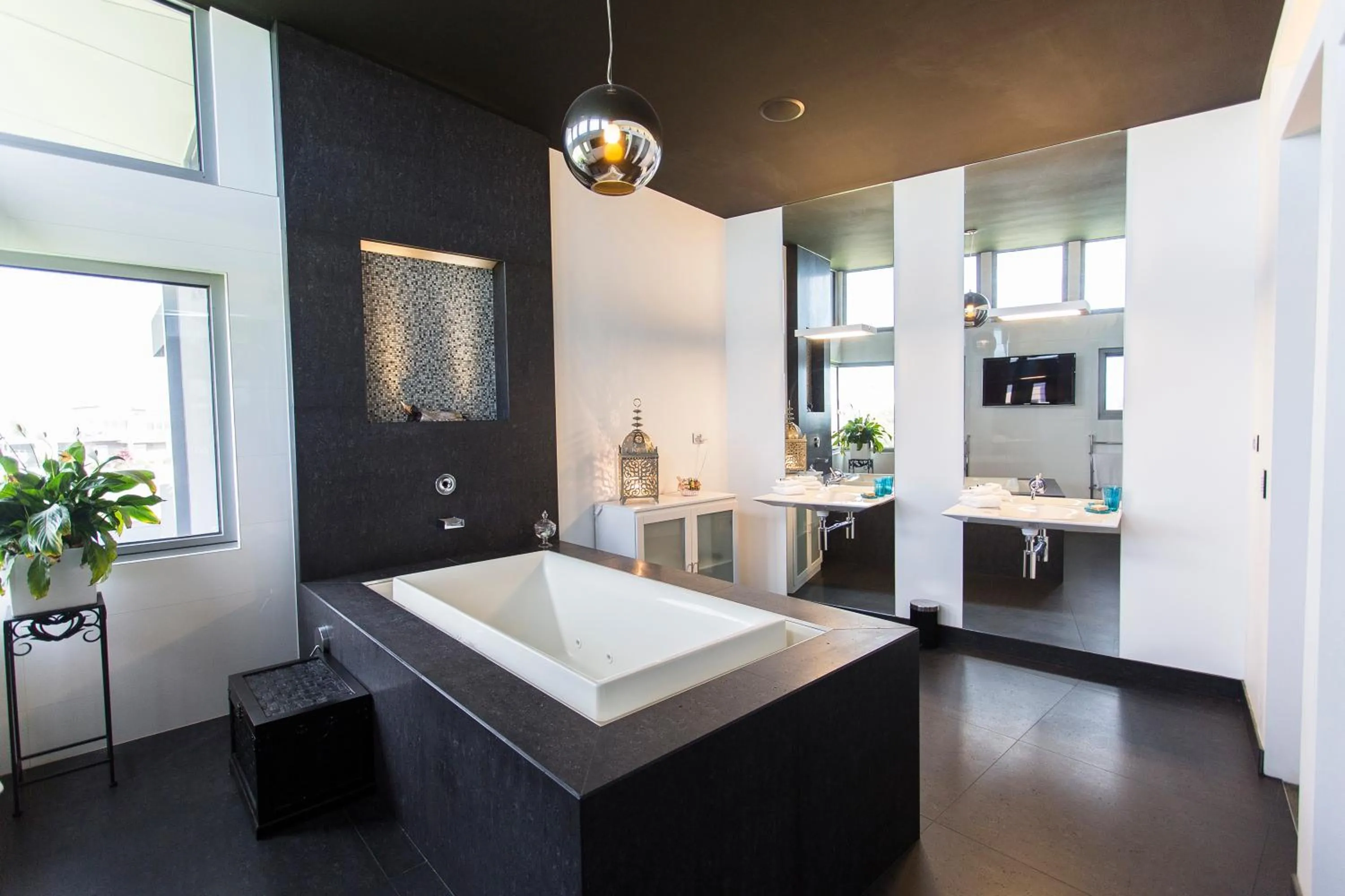 Bathroom in Starhaven Retreat