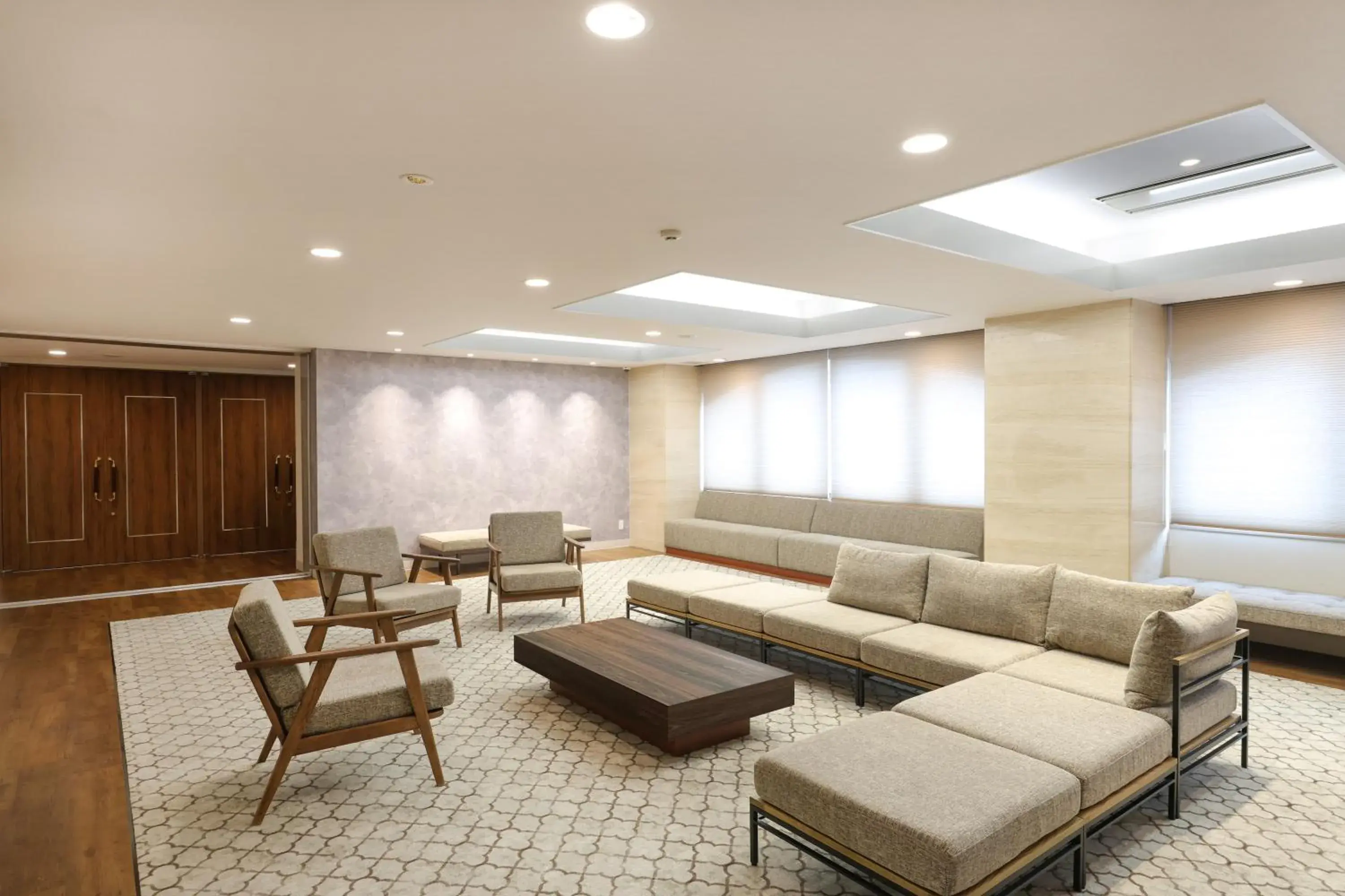 Lobby or reception in HOTEL MYSTAYS Kumamoto Riverside Lobby or reception in HOTEL MYSTAYS Kumamoto Riverside