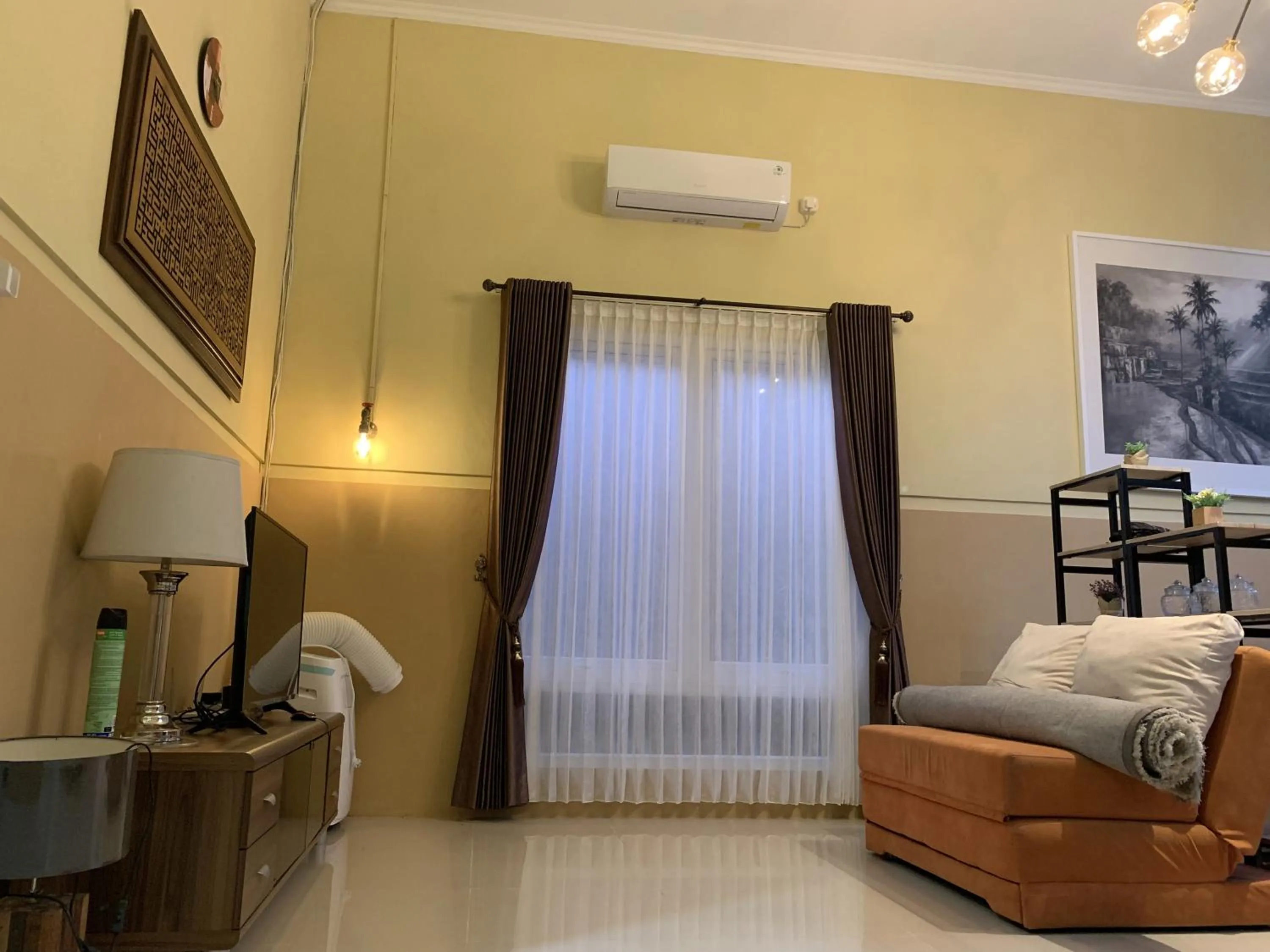 Embay House & Private Pool