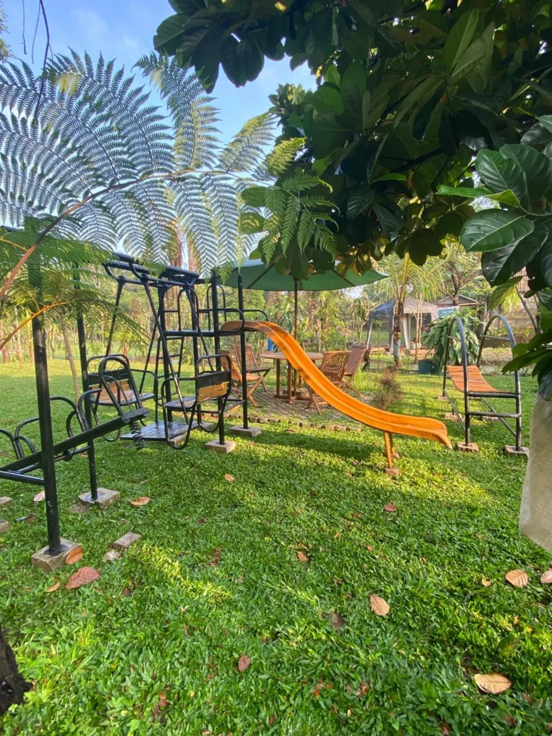 Garden view in Embay House & Private Pool