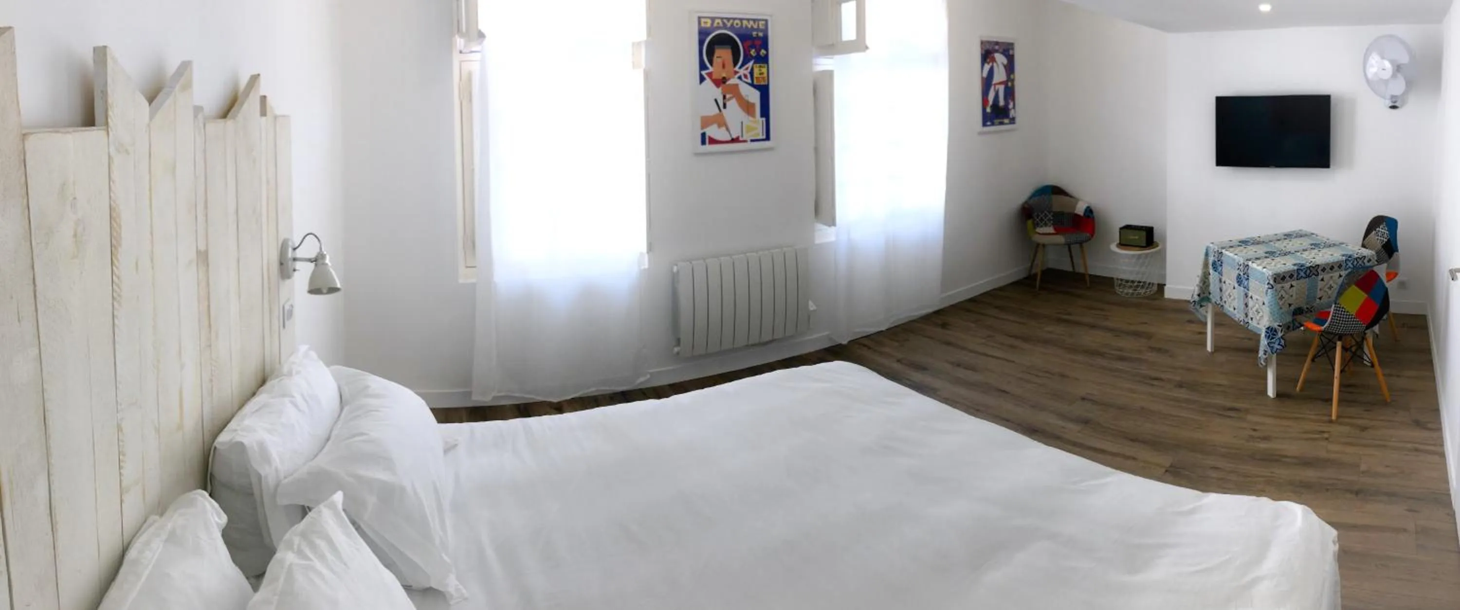 Photo of the whole room, Bed in Maison d'hôtes City Break MIRADOUR