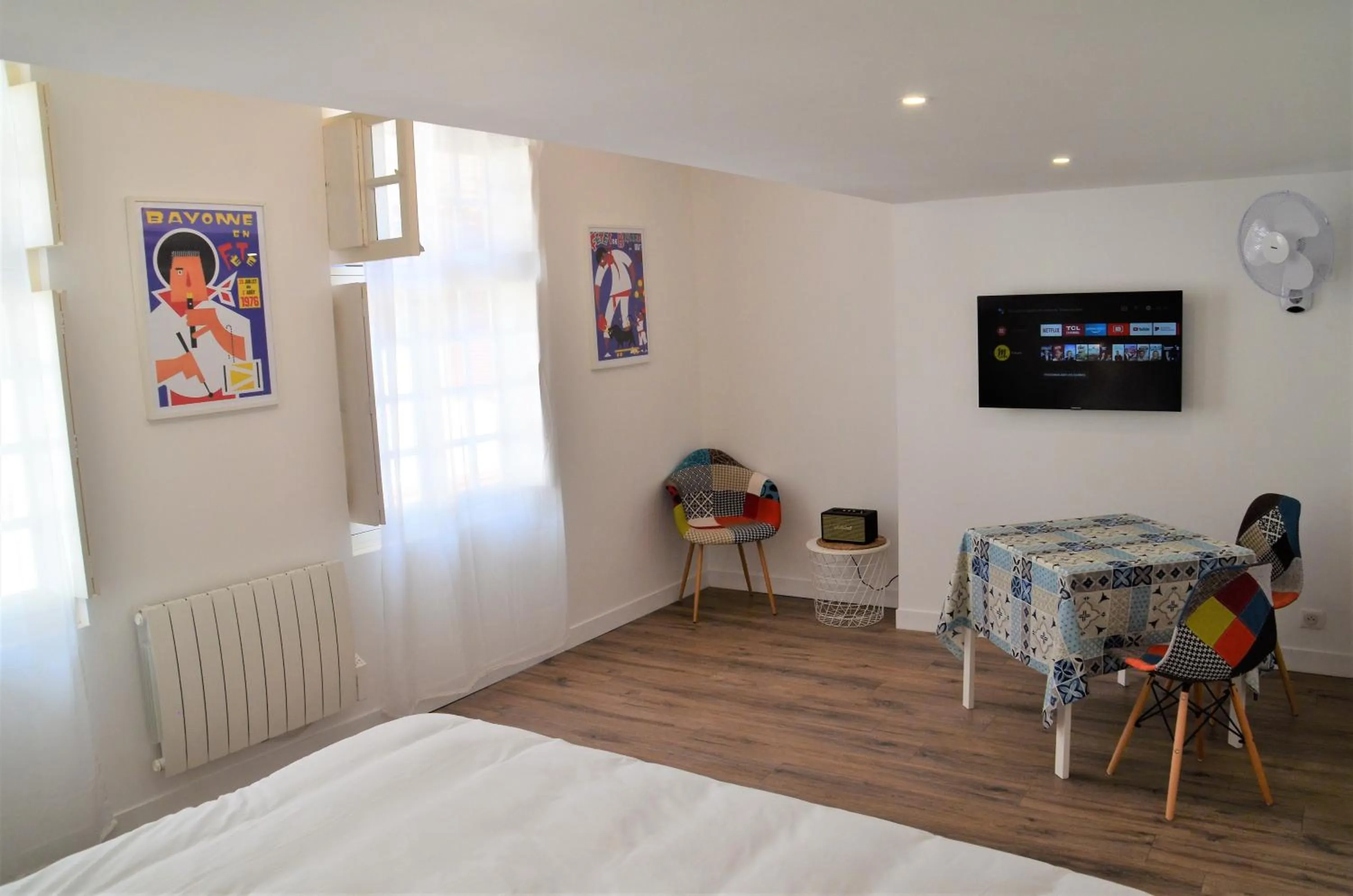 Seating area, Bed in Maison d'hôtes City Break MIRADOUR