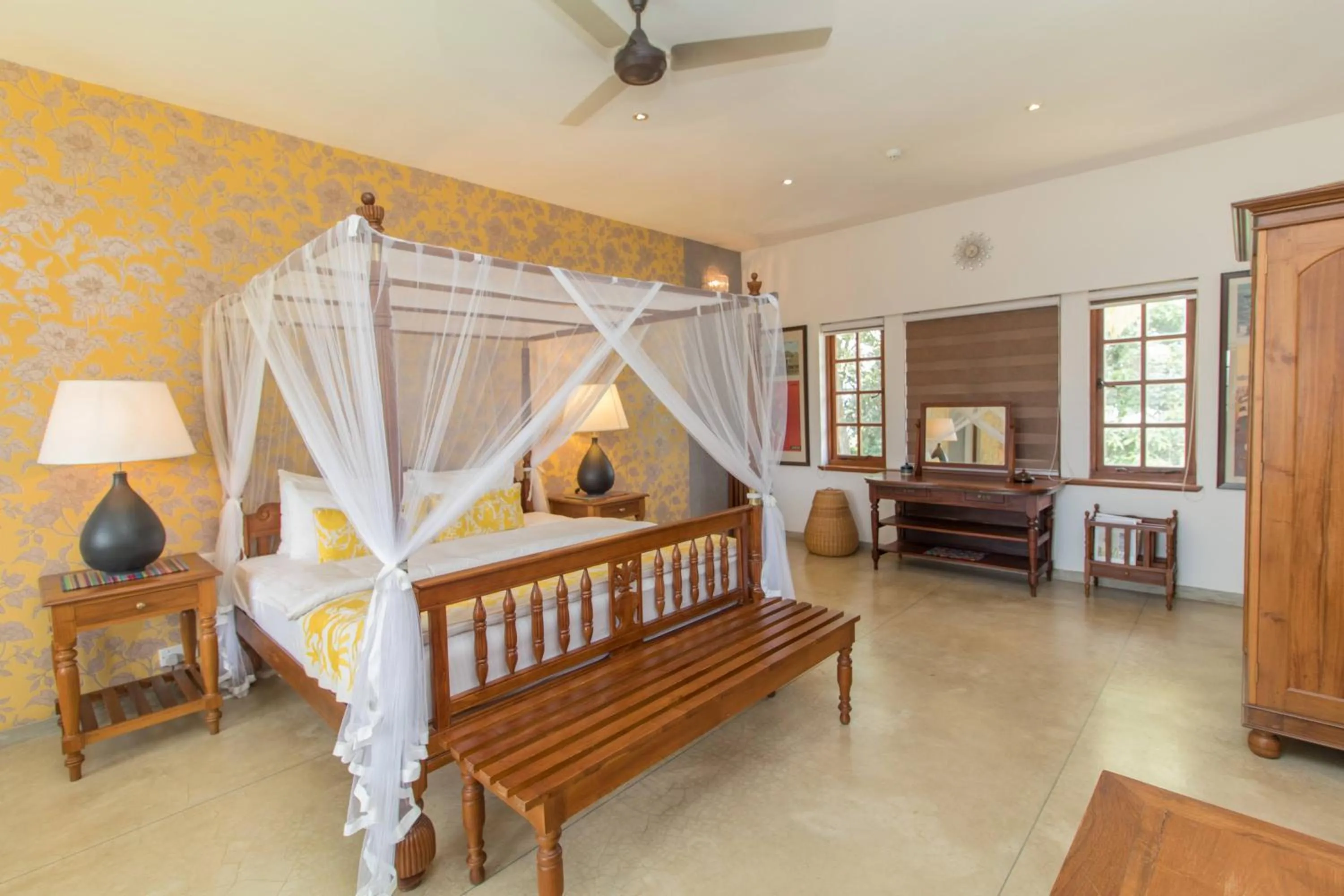 Photo of the whole room, Bed in The Elephant Stables