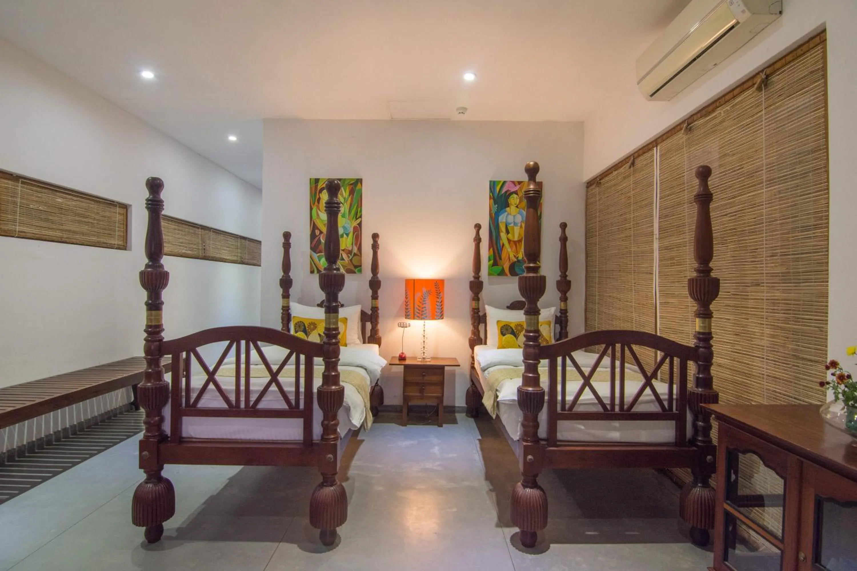 Photo of the whole room, Bed in The Elephant Stables