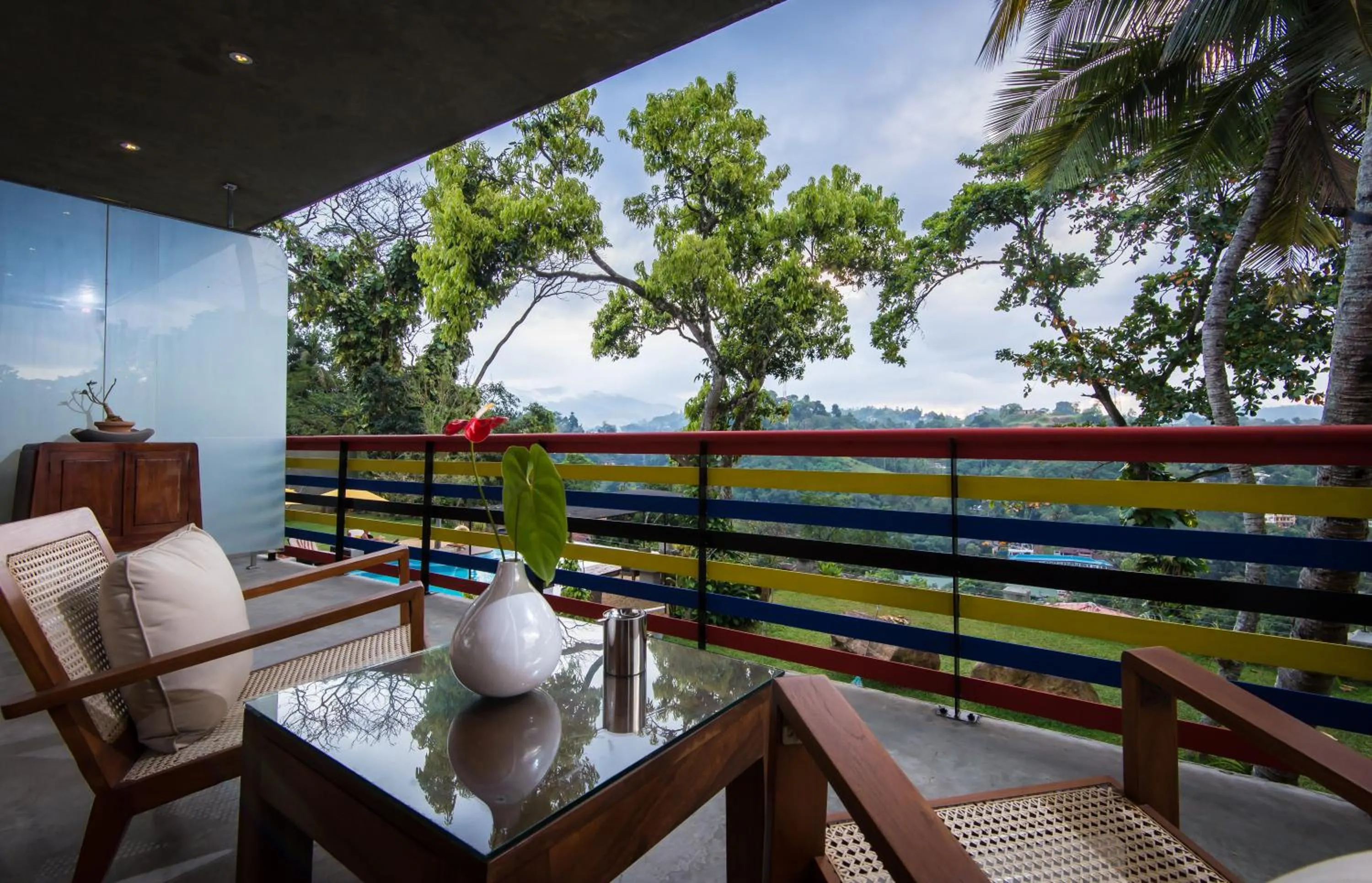 Day in The Elephant Stables