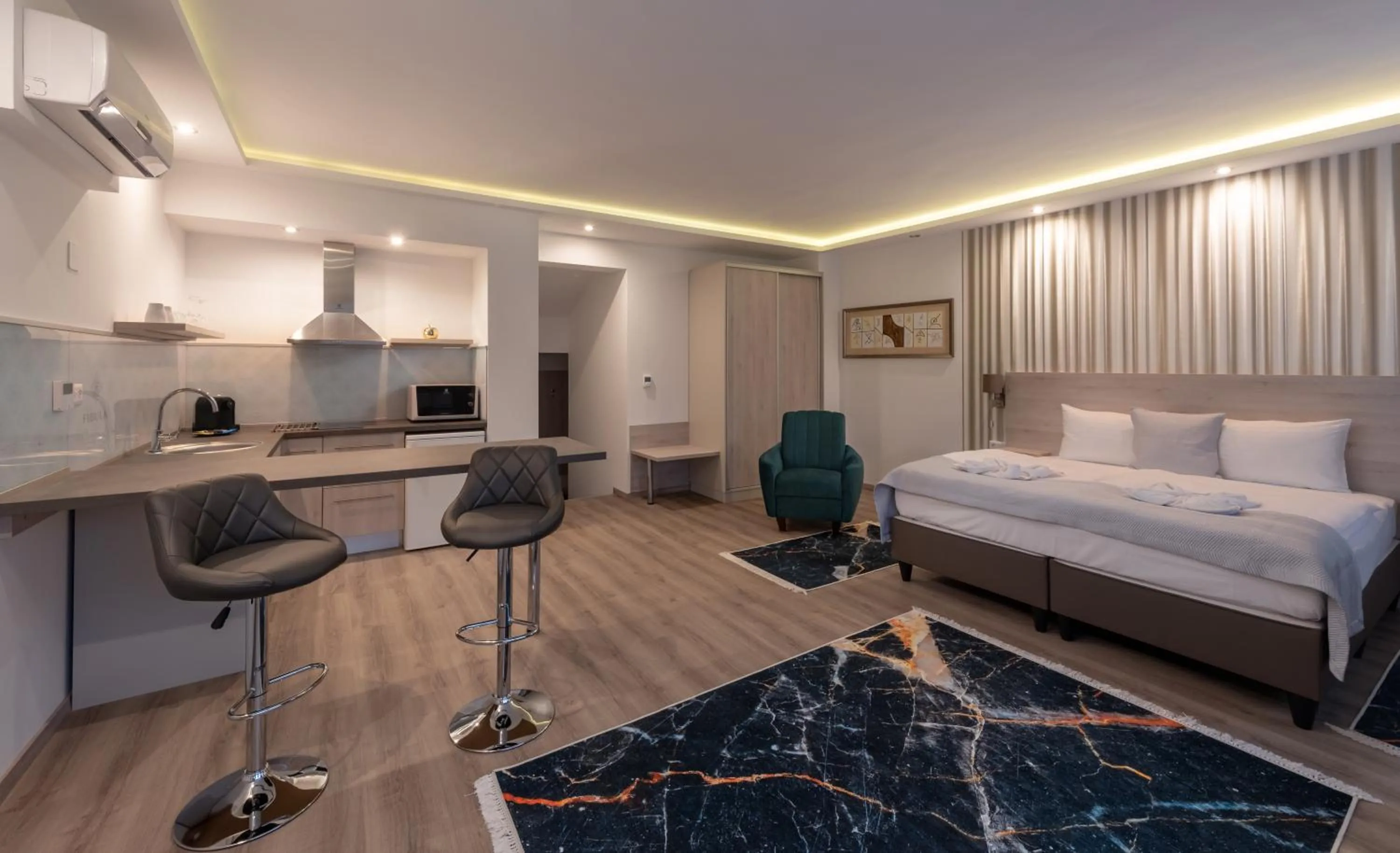 Photo of the whole room, Bed in Fibula Residence Hotel & Wellness - Adults Only