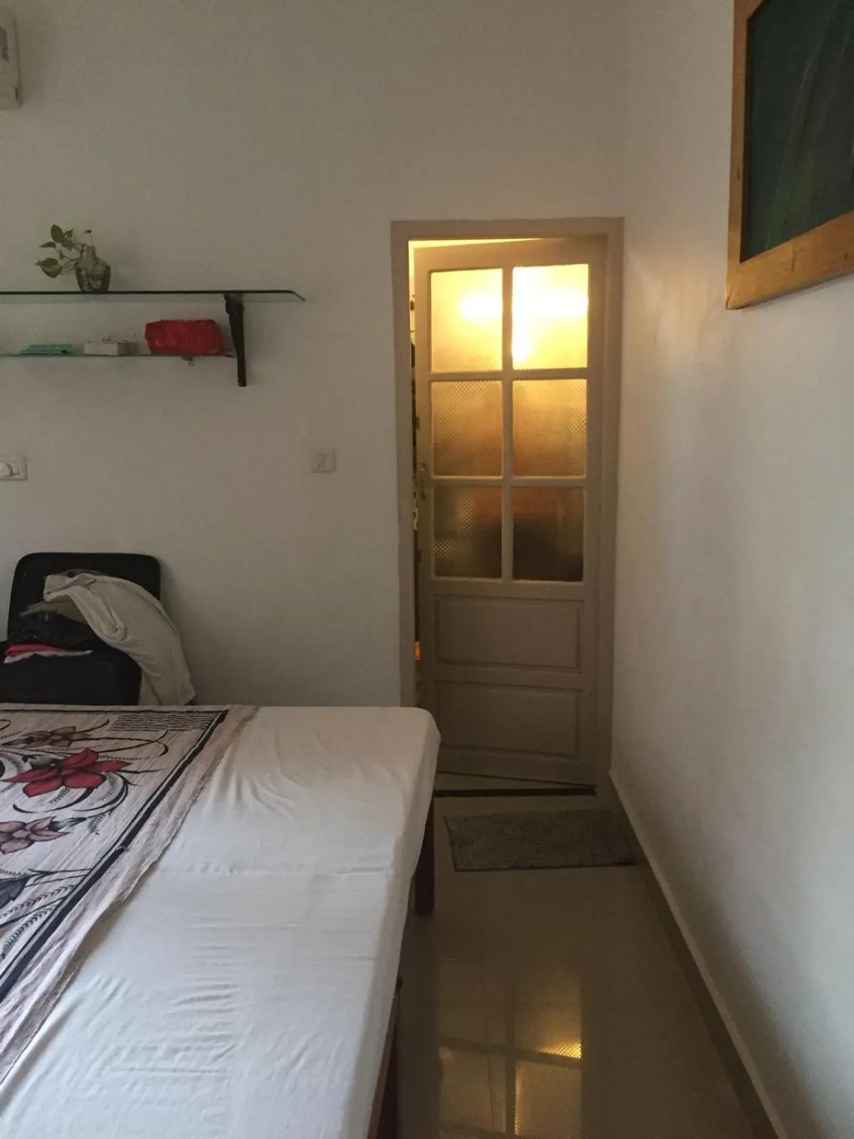 Bed in Nathans Holiday Home