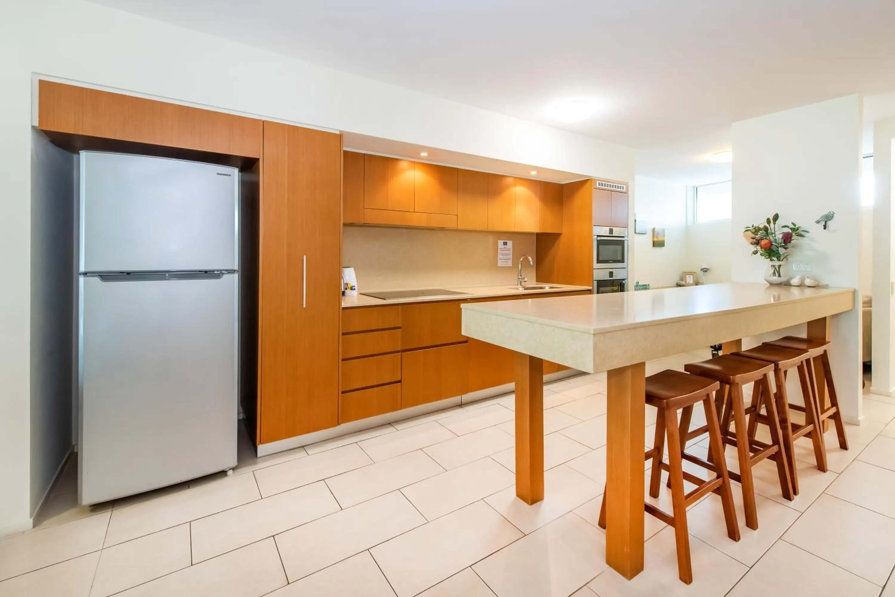 Kitchen or kitchenette in Lanai Riverside Apartments