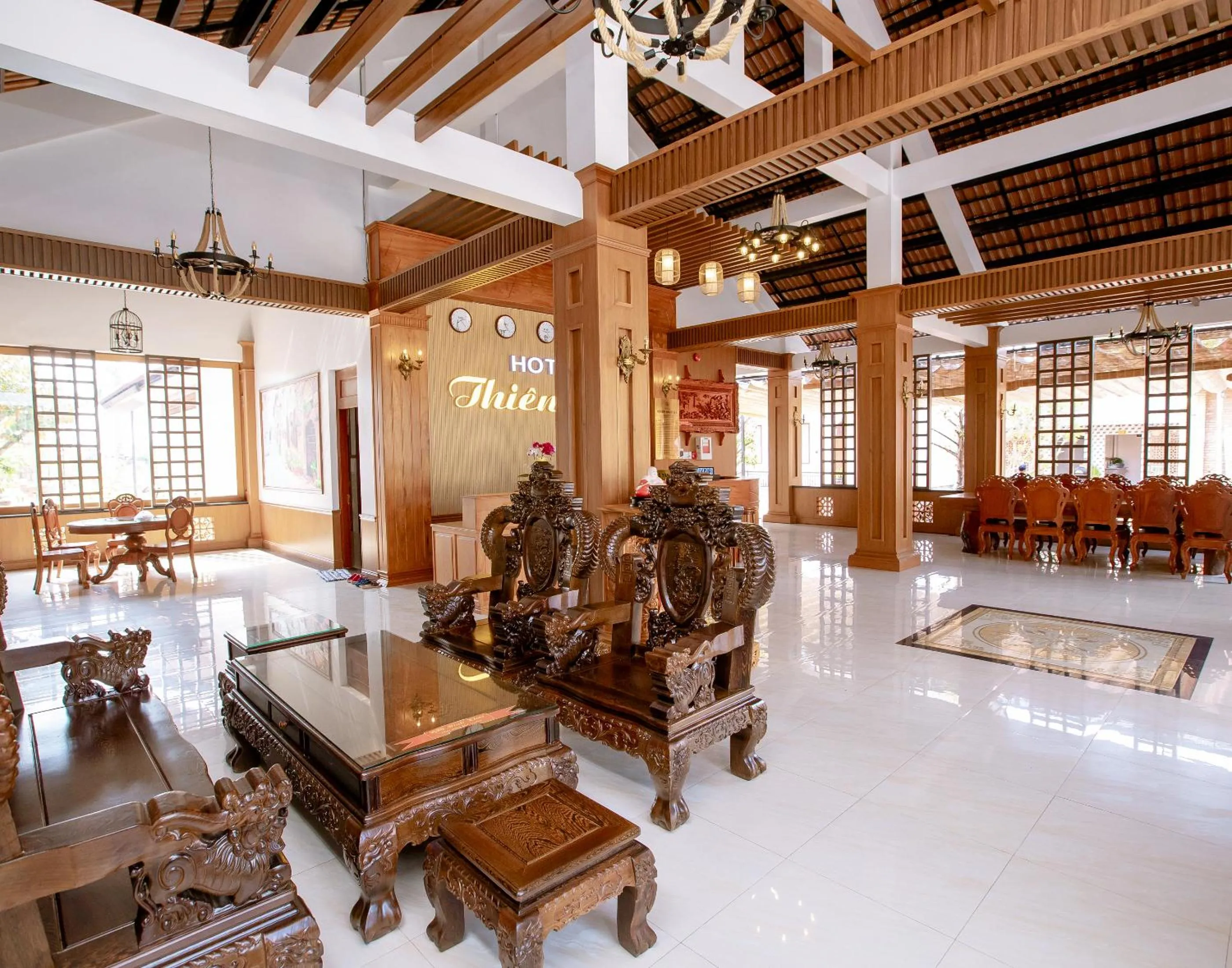 Living room in Thien An Hotel