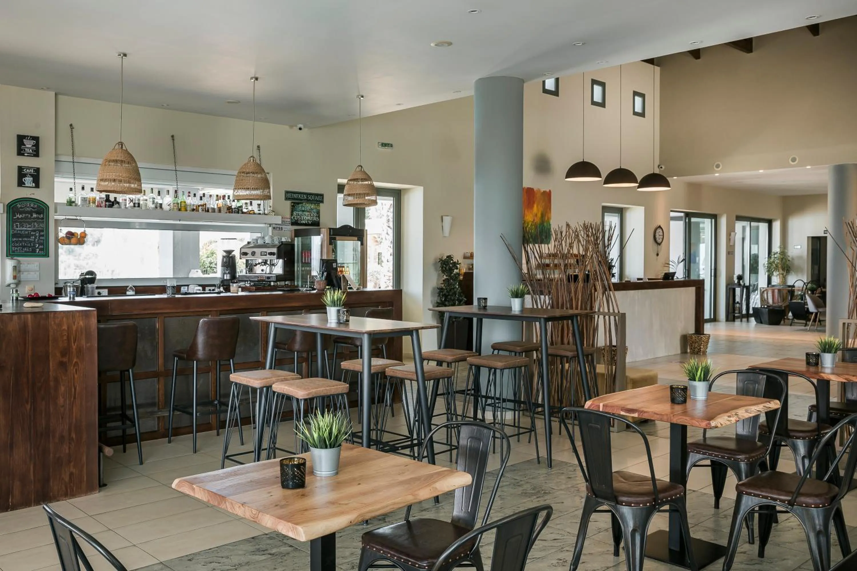 Lounge or bar in ASTRA Village Resort