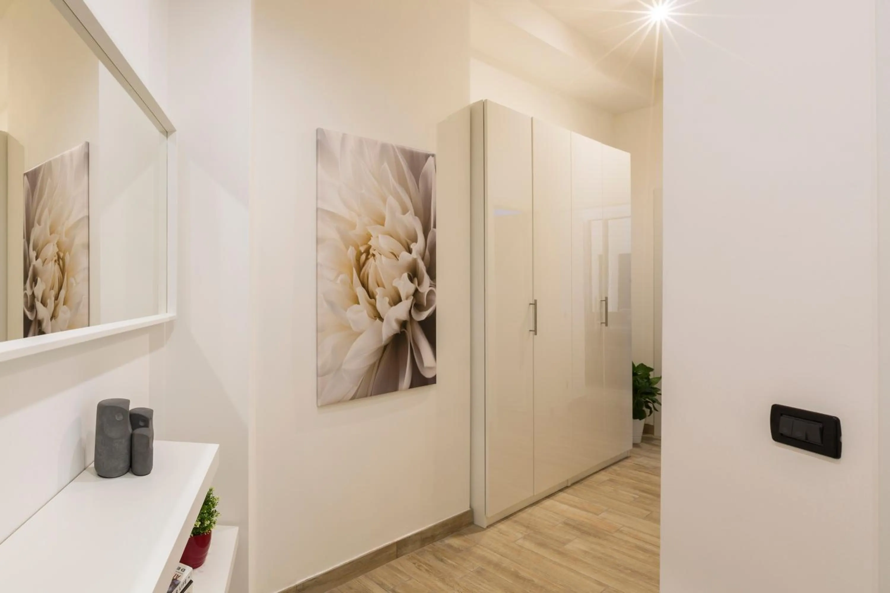 Yellow Line Apartment