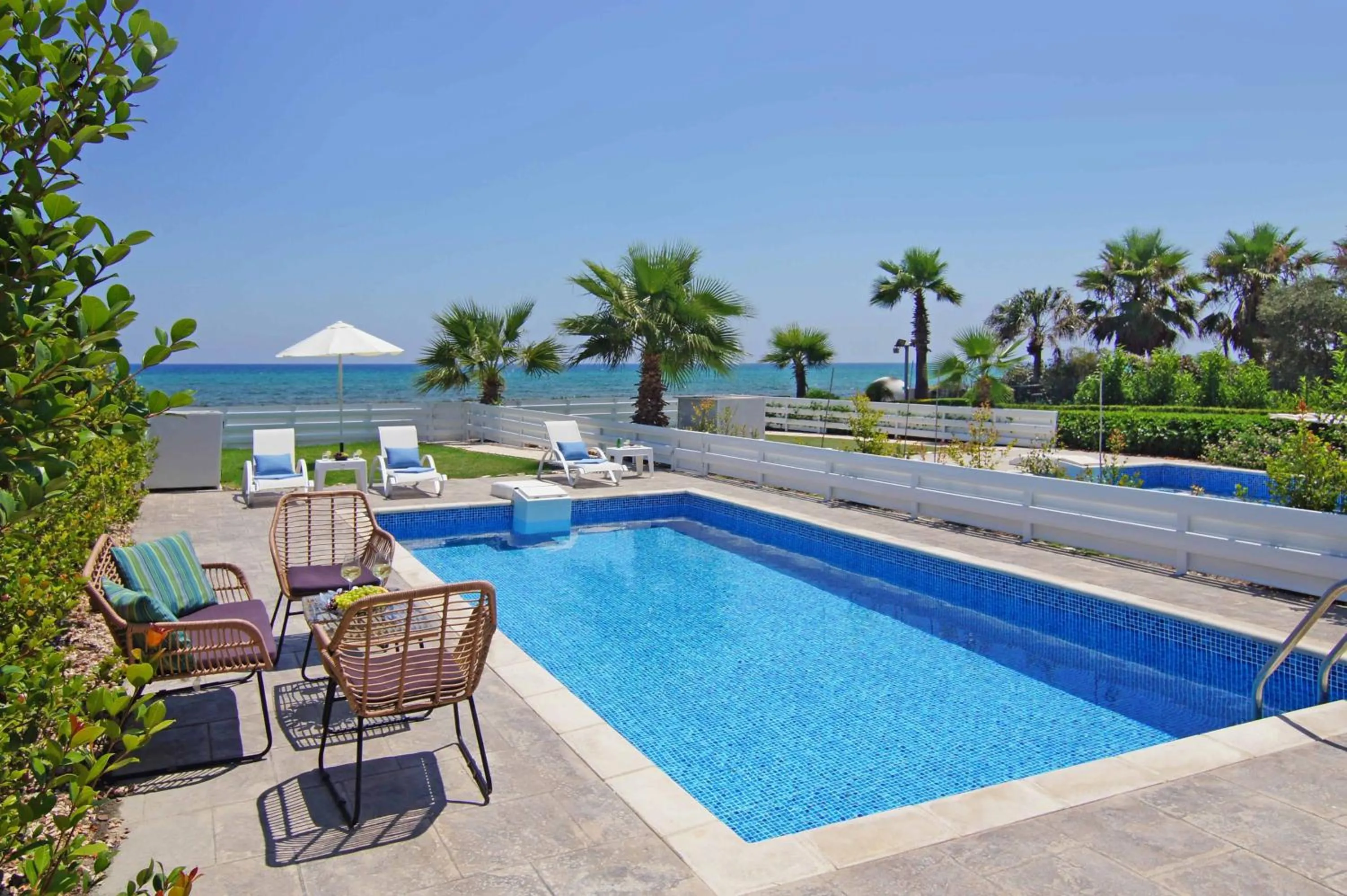 Villa Ivory - Seafront