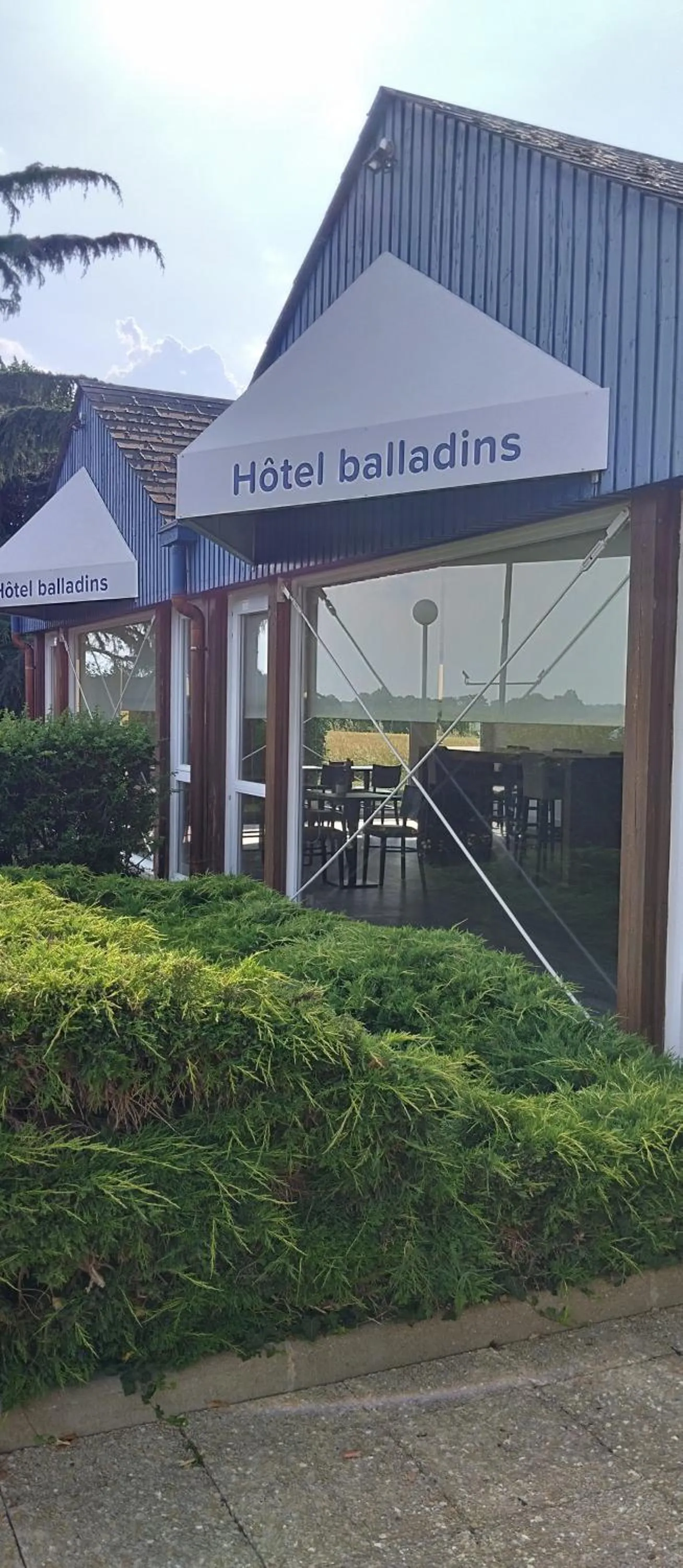 Property building in initial by balladins Sable sur Sarthe