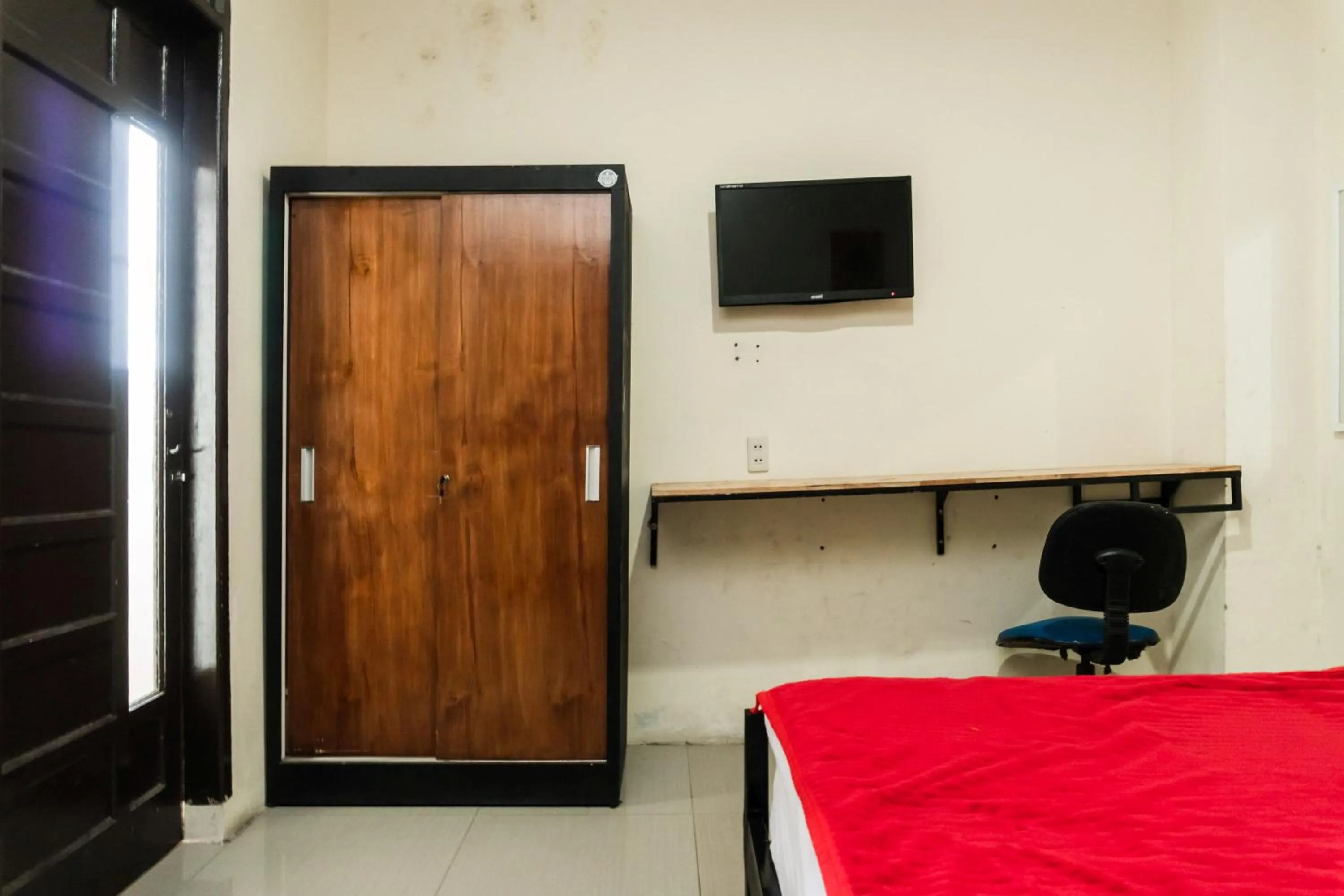 Bedroom, Bed in KoolKost near State Museum of North Sumatera Medan