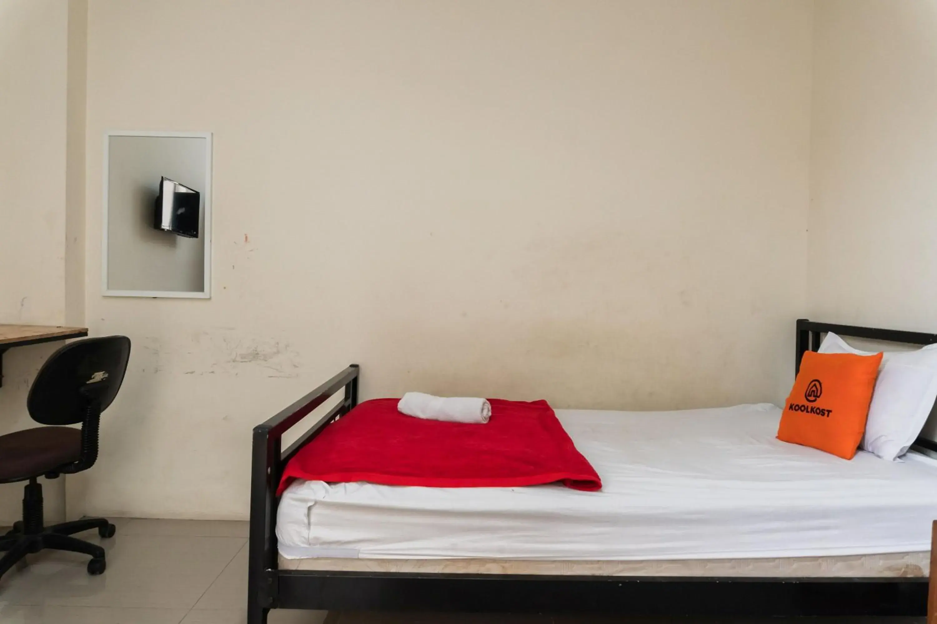 Bedroom, Bed in KoolKost near State Museum of North Sumatera Medan Bedroom, Bed in KoolKost near State Museum of North Sumatera Medan