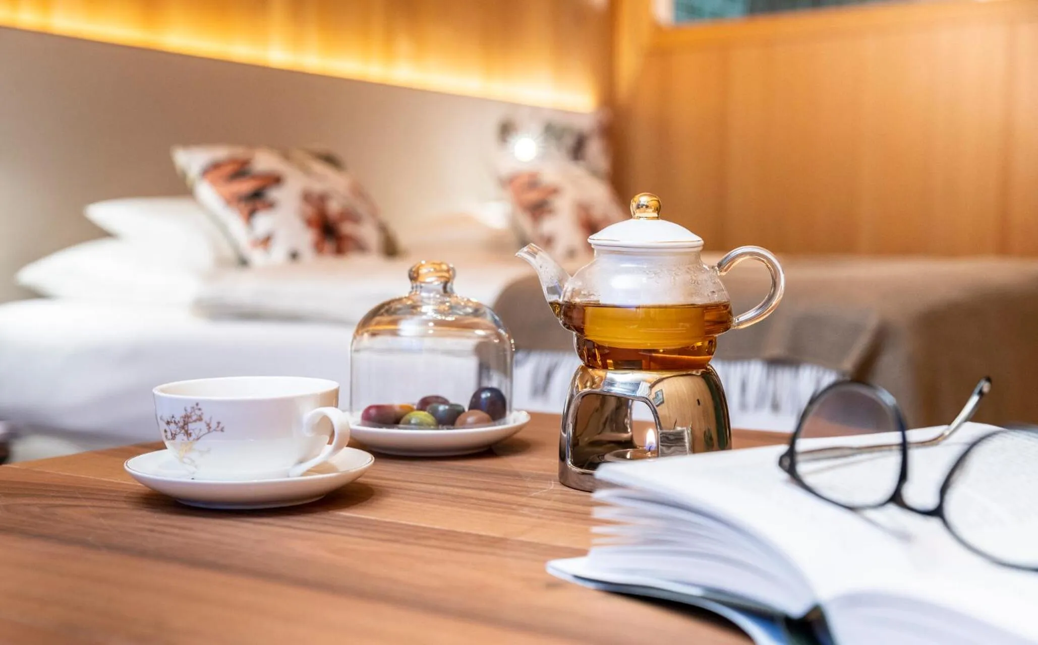 Food and drinks, Bed in MalisGarten Green Spa Hotel - Adults Only