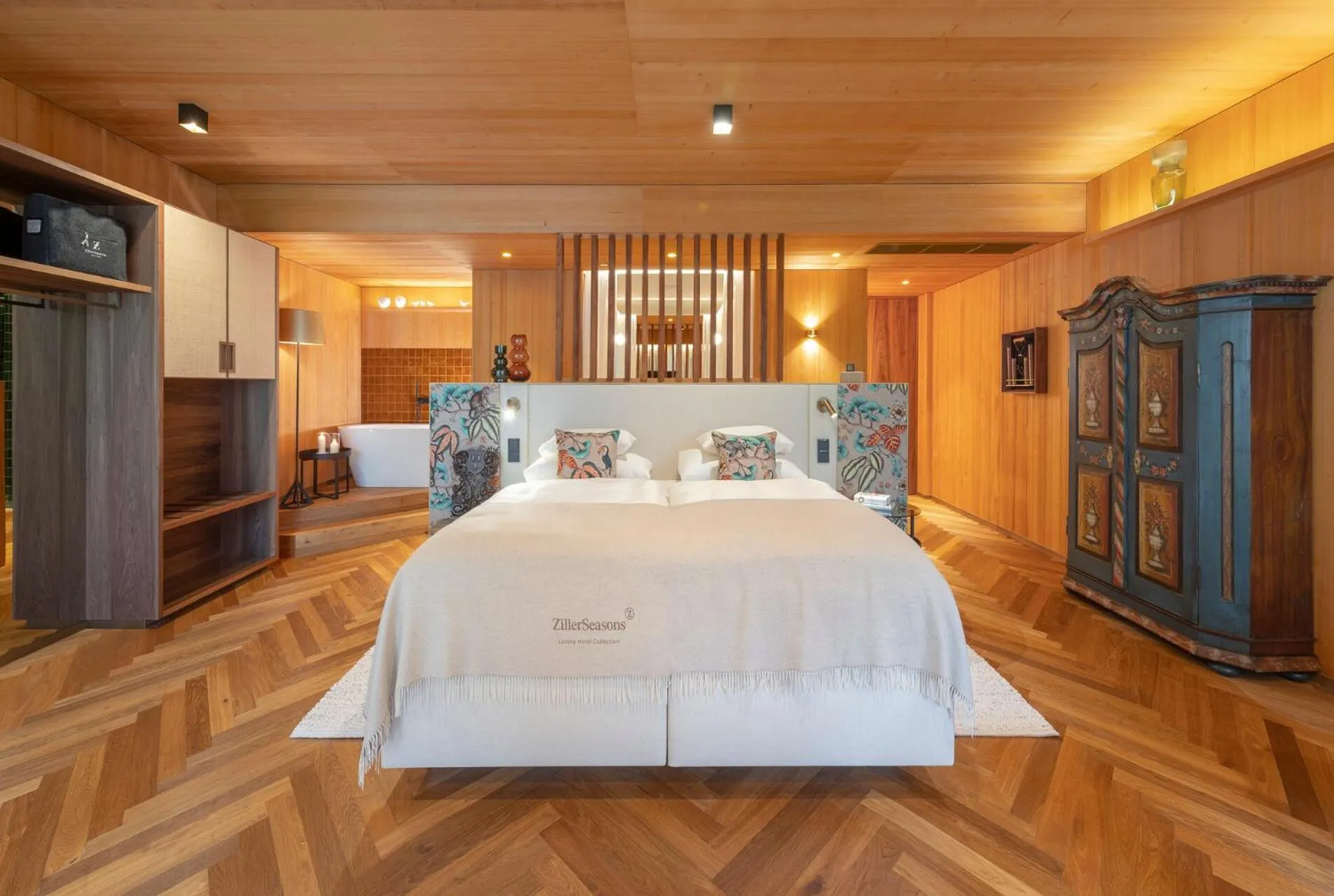 Bed in MalisGarten Green Spa Hotel - Adults Only