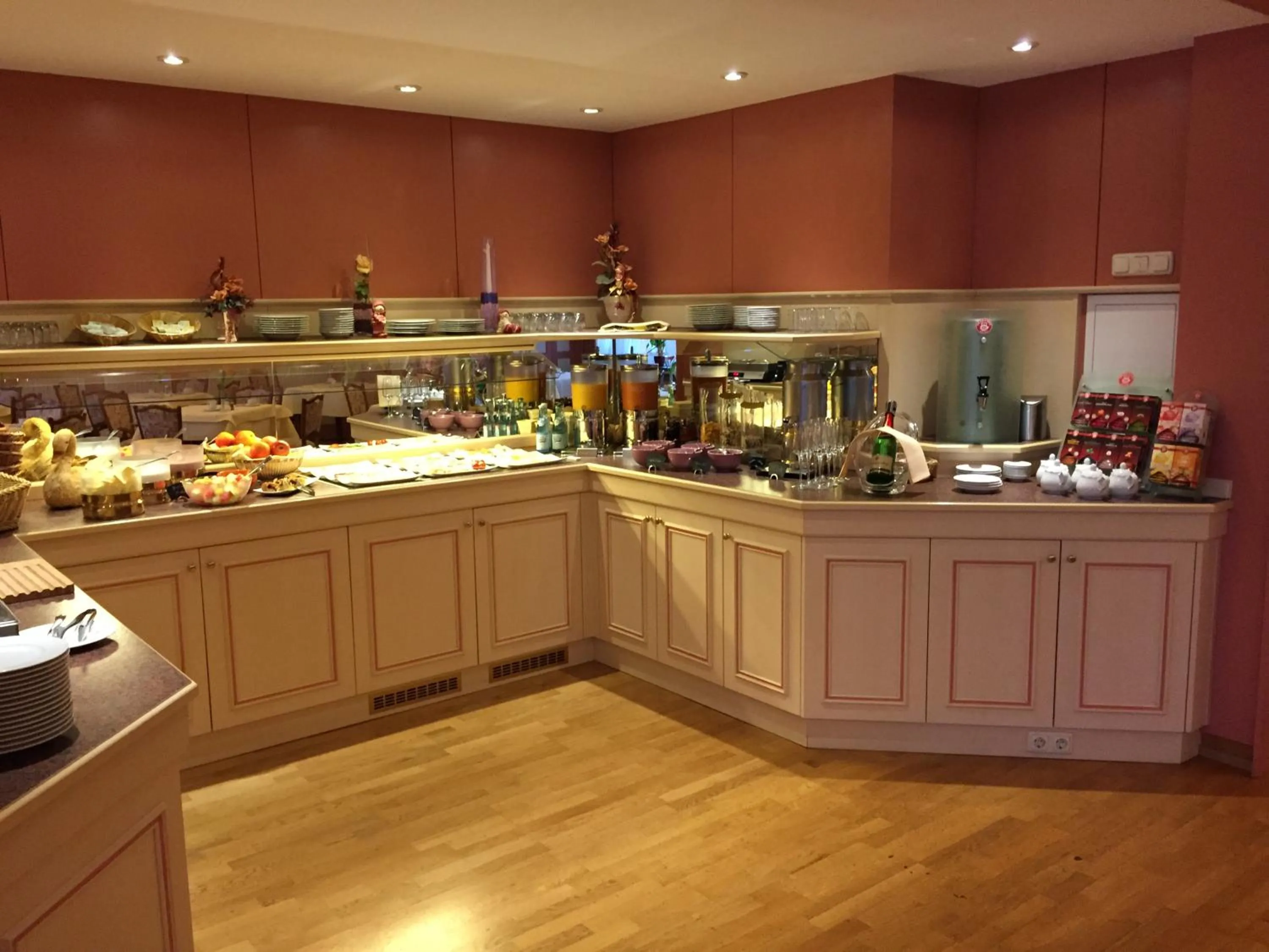 Breakfast in Hotel Englischer Hof