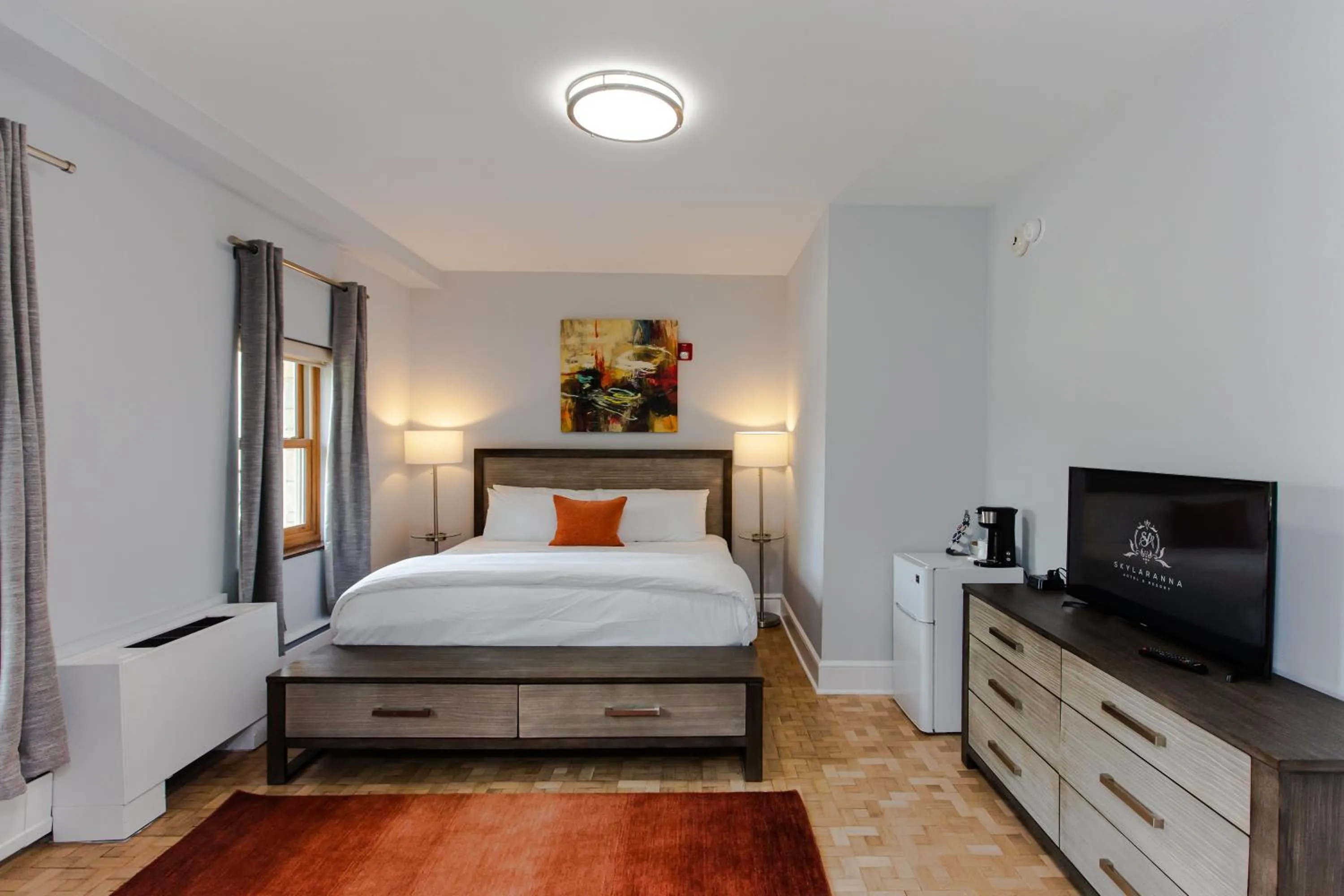 Bed in SKYLARANNA Resort & SPA