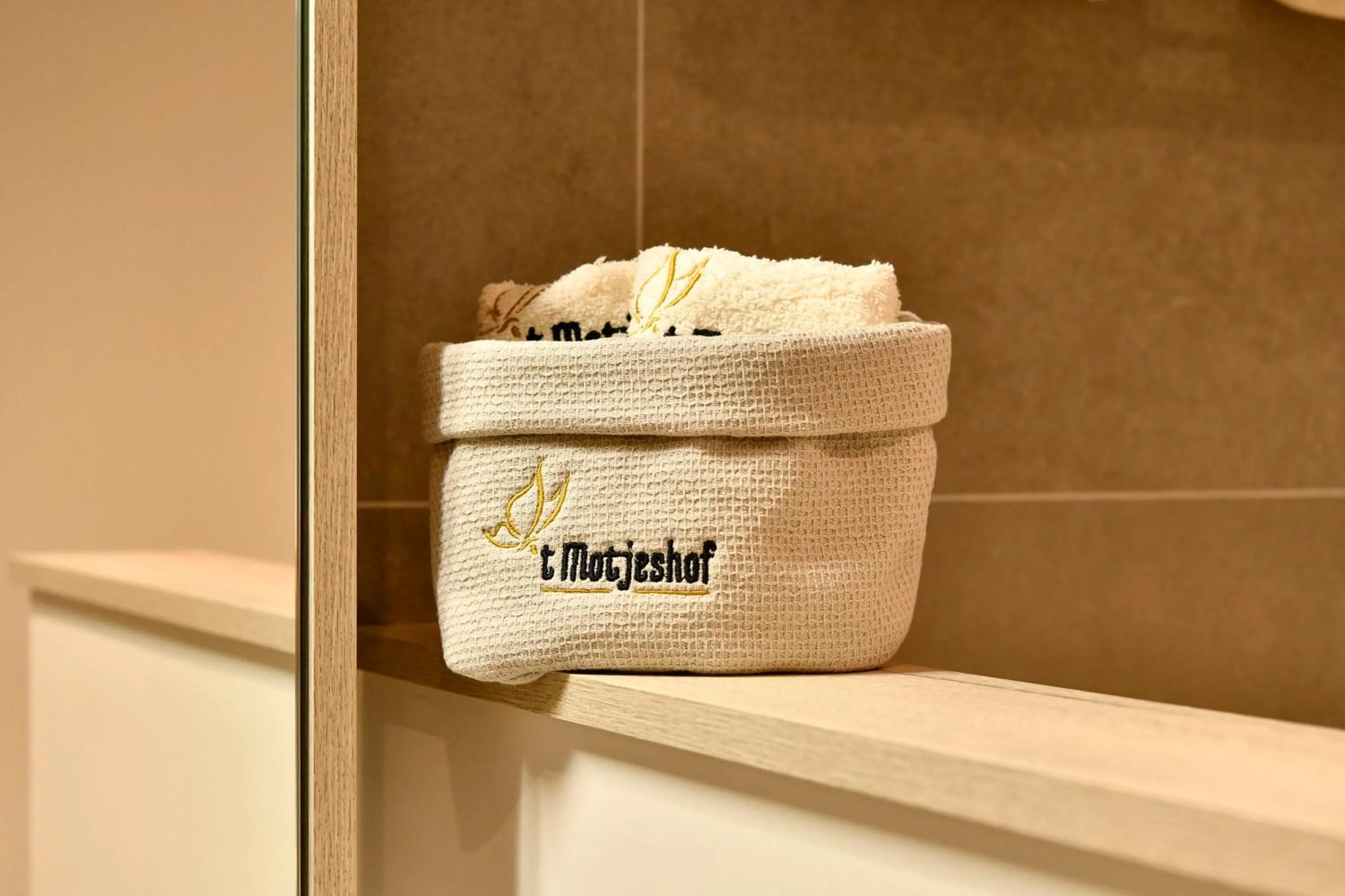 Bathroom in B&B 't Motjeshof