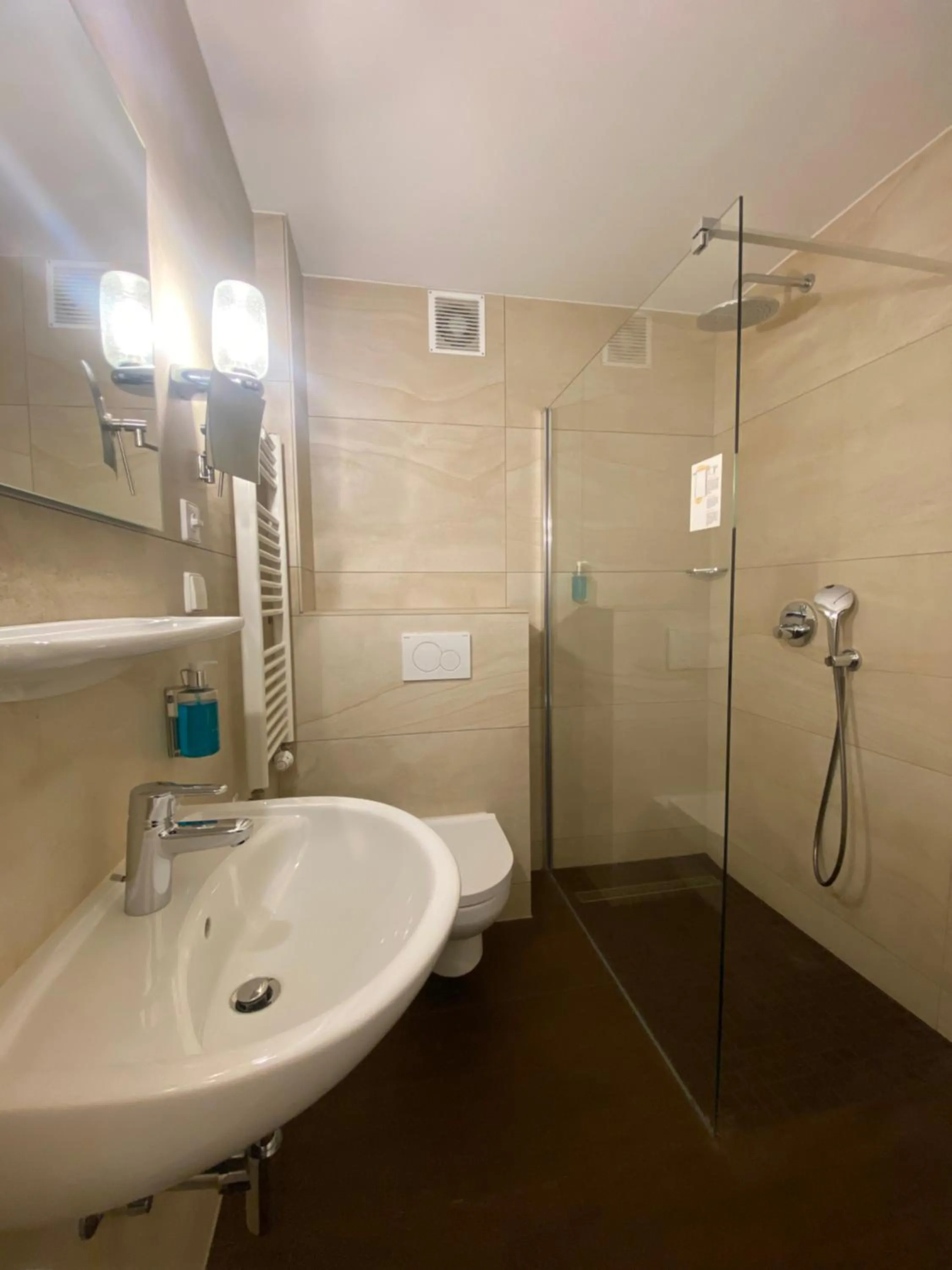 Bathroom in Parkhotel Lindau