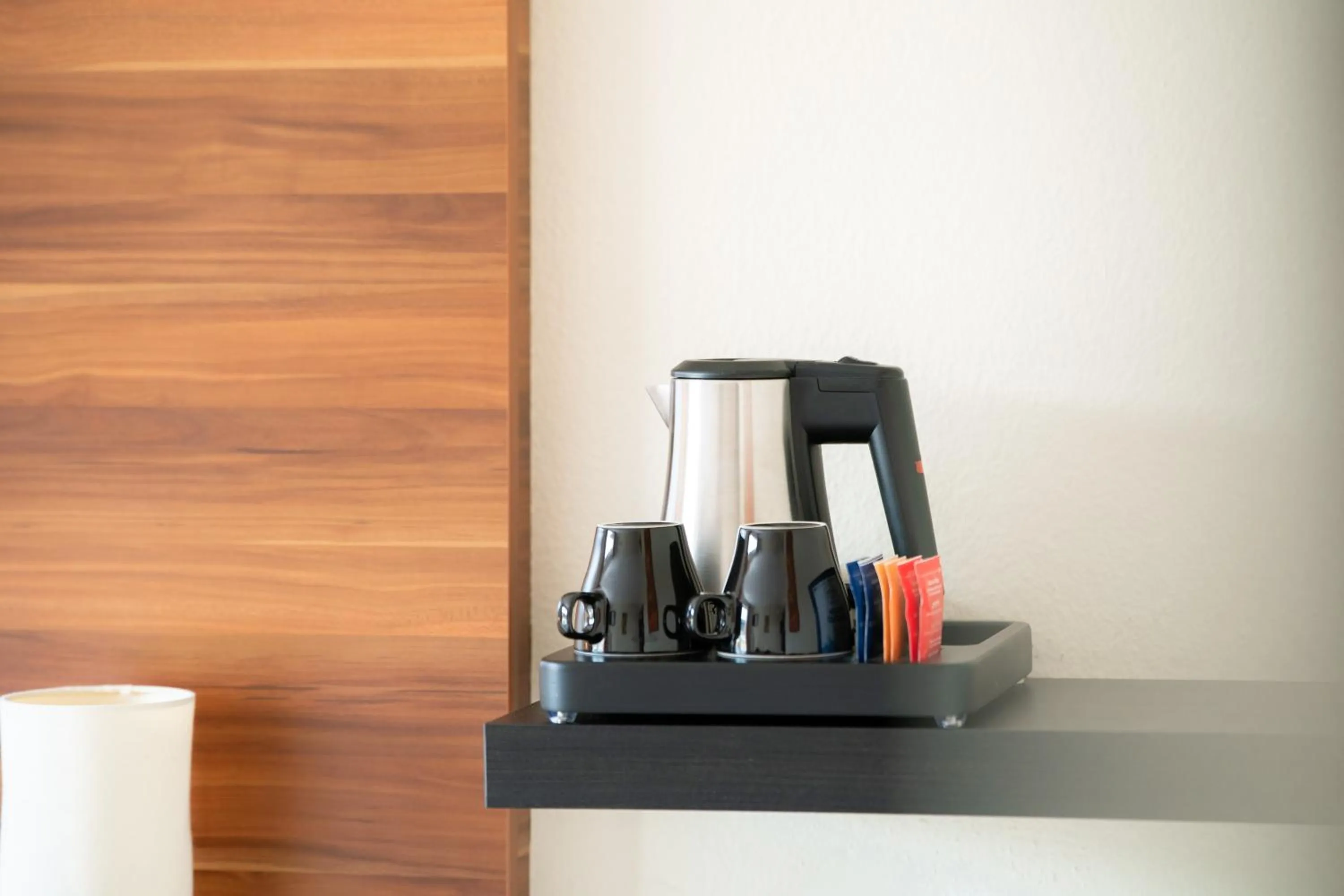 Coffee/tea facilities in Parkhotel Lindau