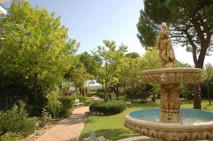 Natural landscape in Hotel Carlton