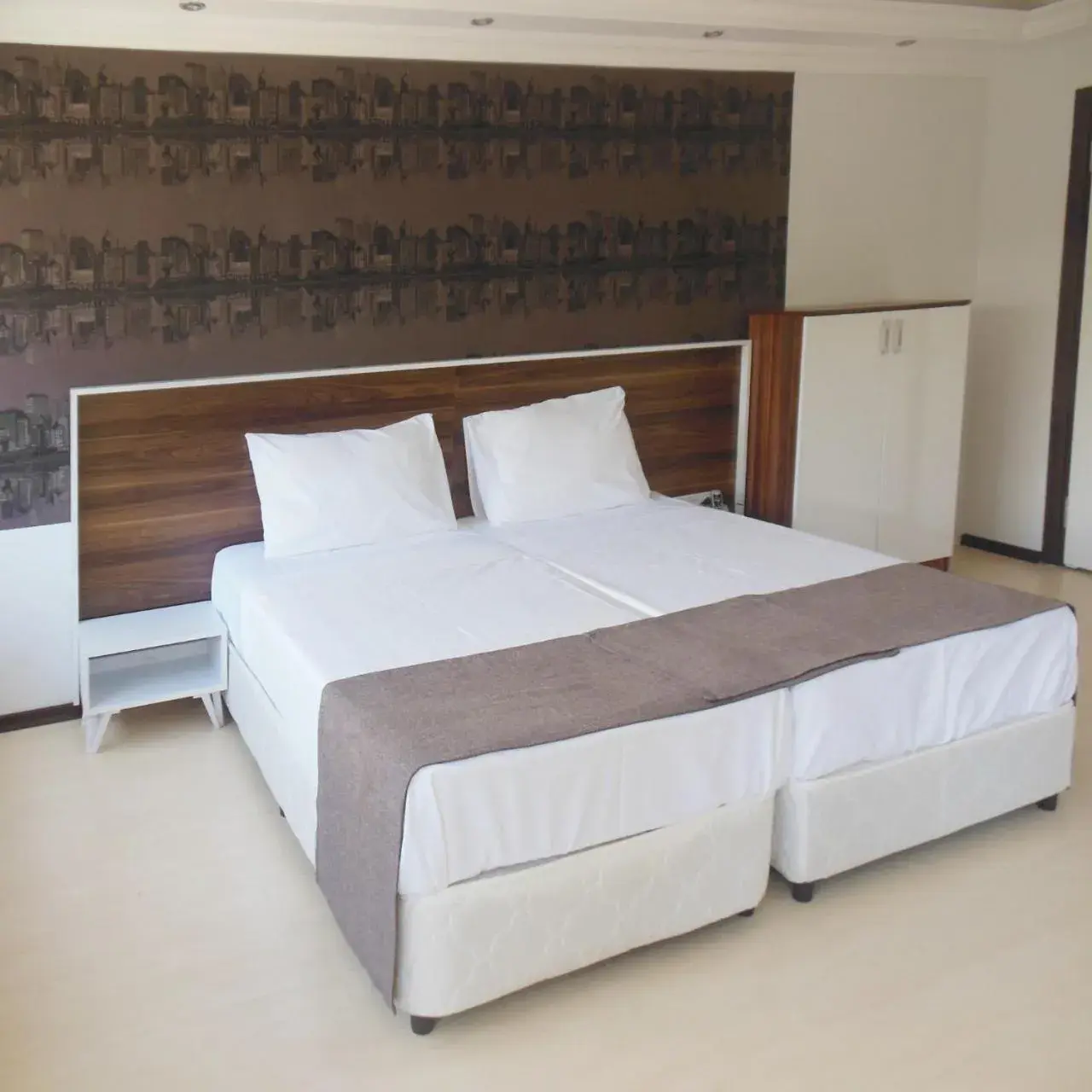 Bed in Grand Antalya Hotel Bed in Grand Antalya Hotel