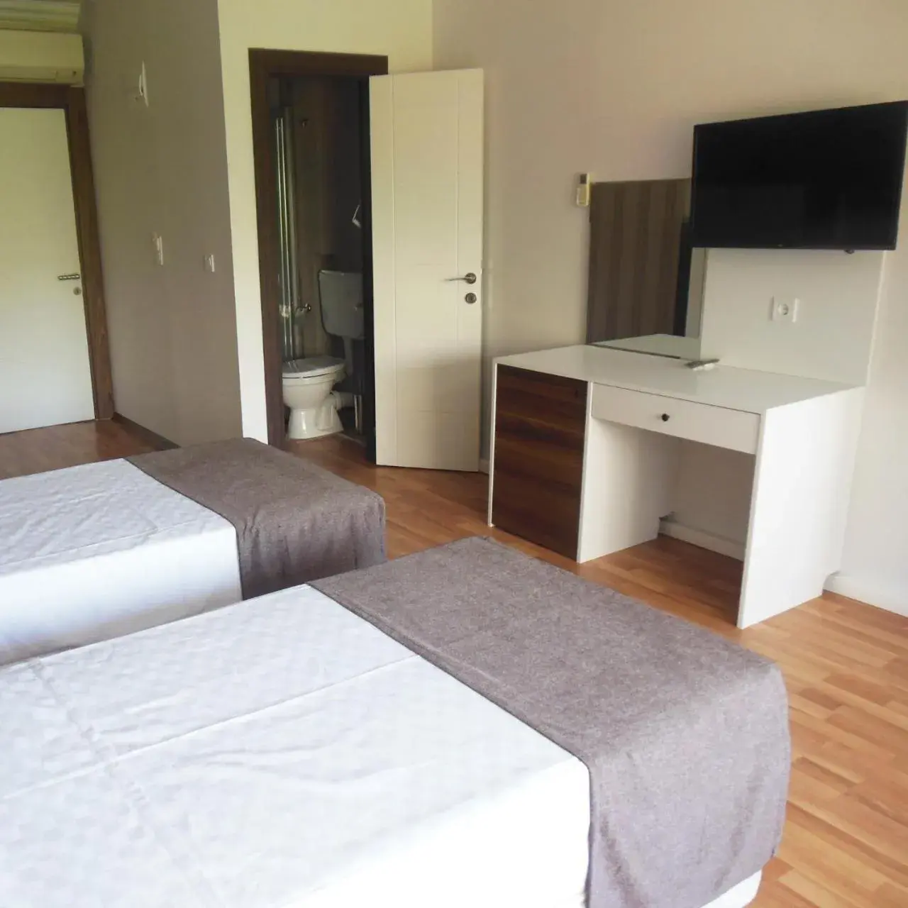 Bed in Grand Antalya Hotel Bed in Grand Antalya Hotel